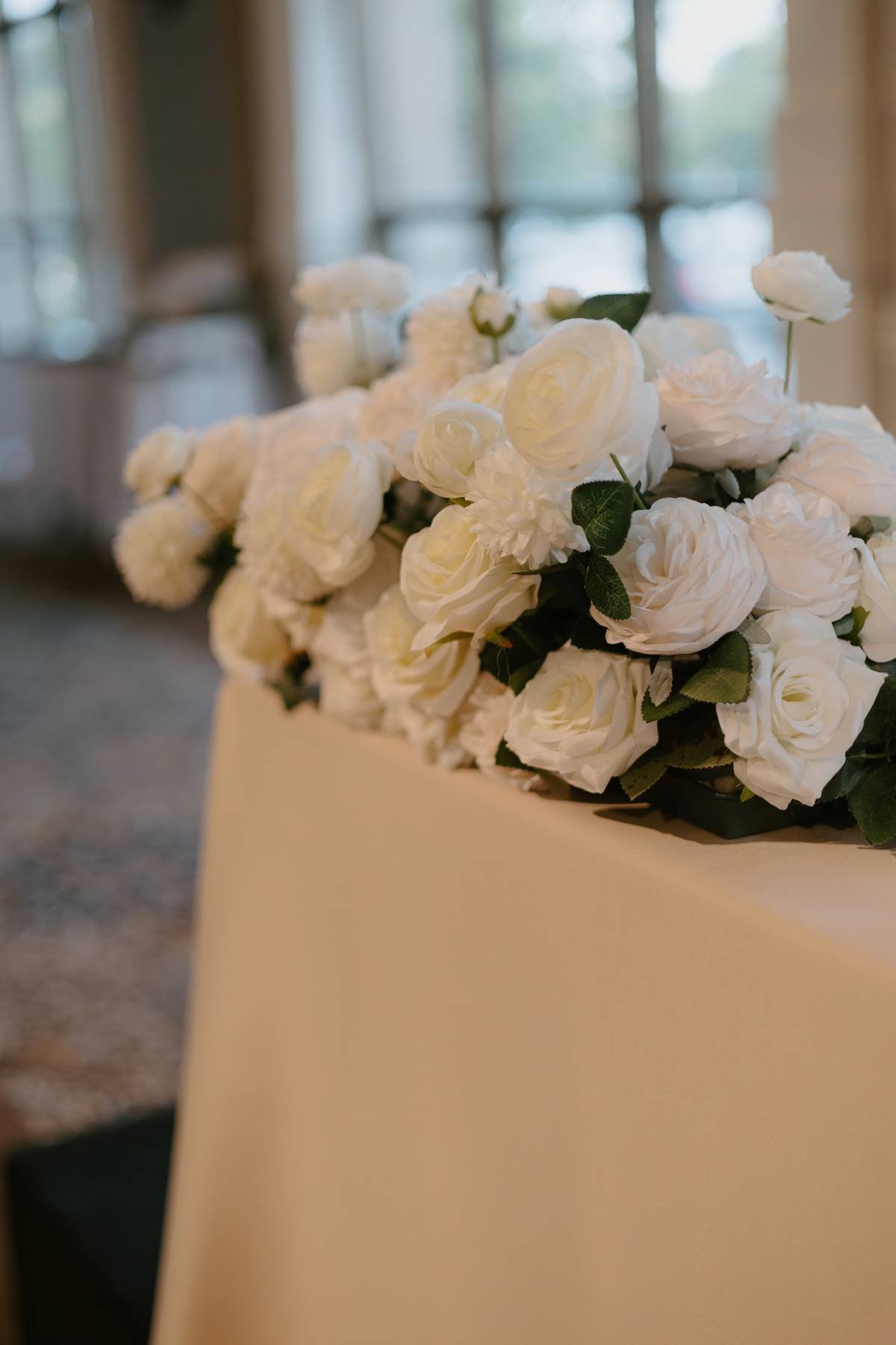 White Silk Floral Table Top