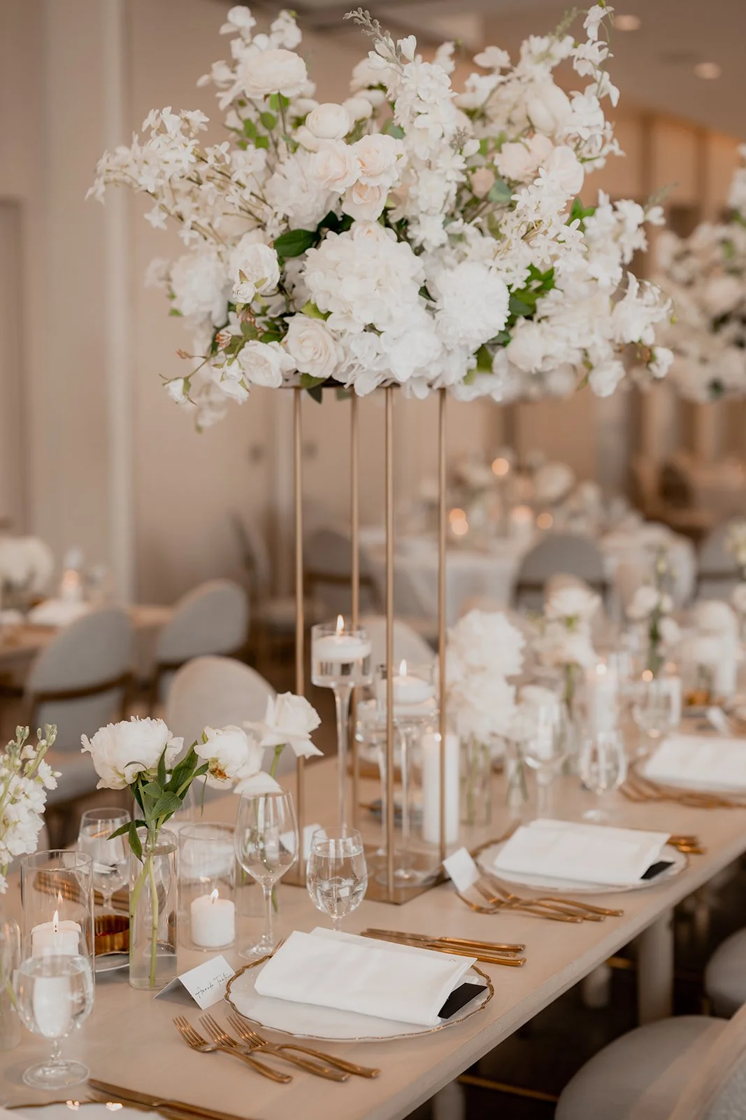 KatrinaandJordanWedding-ClaireTeriPhotography-GuelphOntarioPhotographer_1024.jpg
