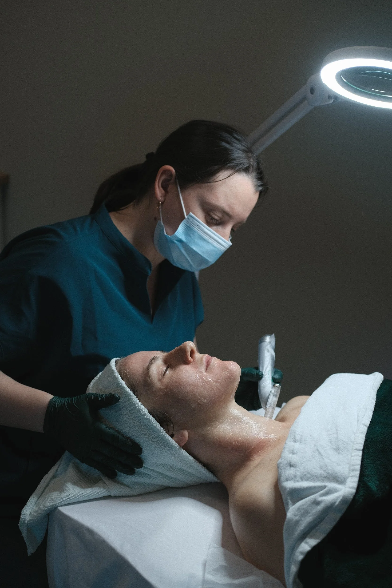 Precision micro needling before a massage