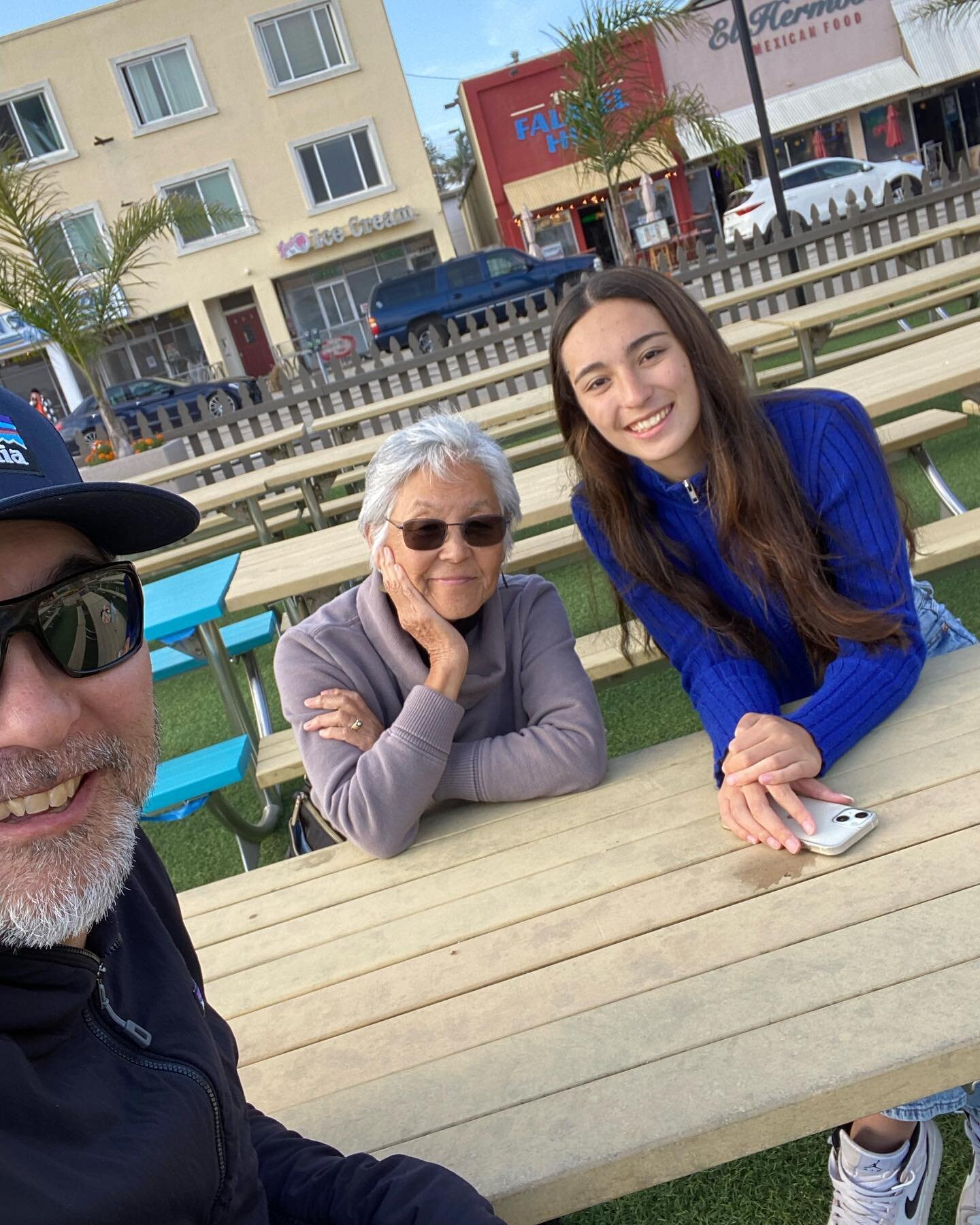 Squeezed in a quick visit with my mom and Skyla. Three generations of UC students! Bears, Aggies and Banana Slugs oh my!
#universityofcalifornia