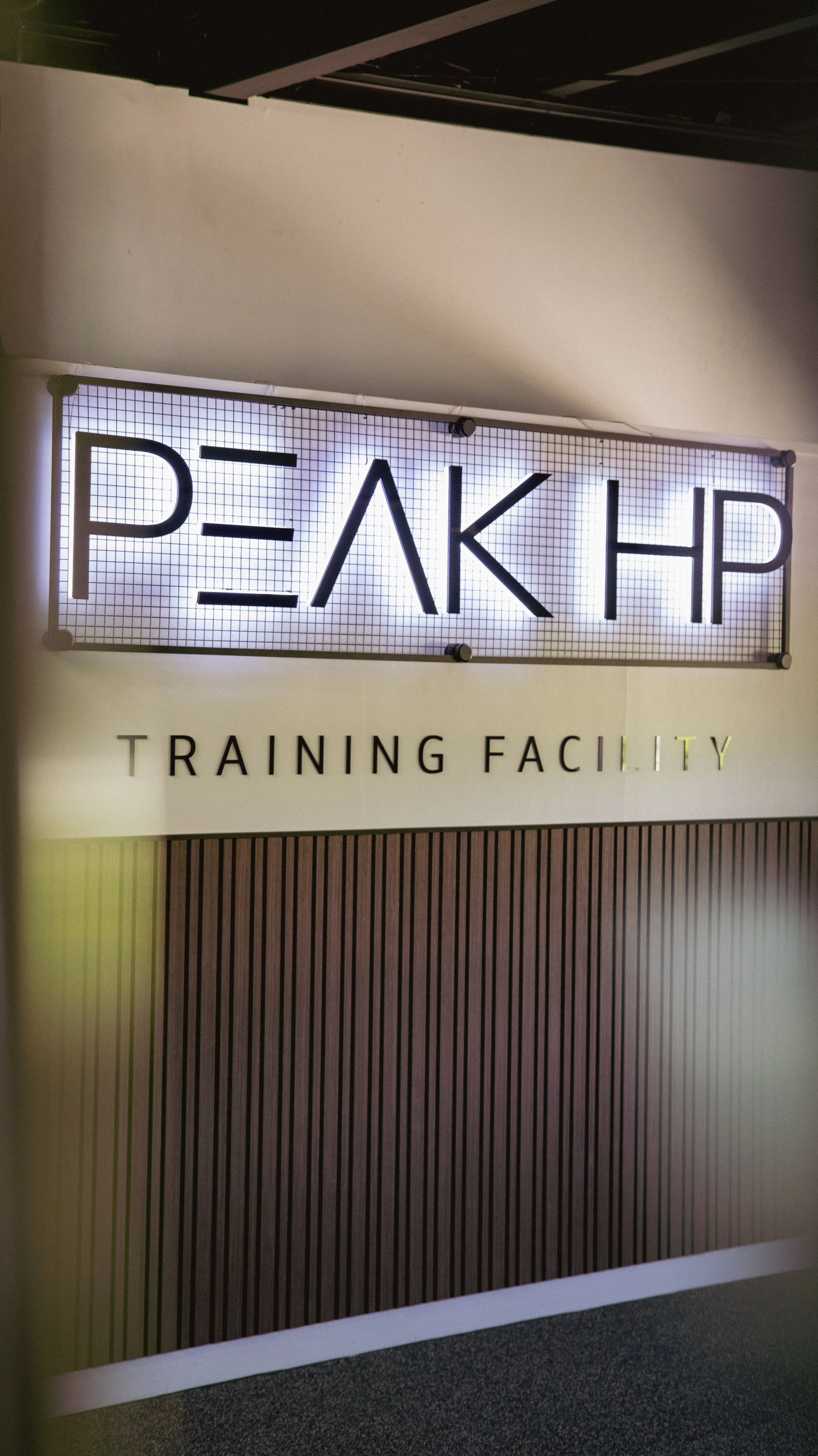260411 Peak HP-01.jpg