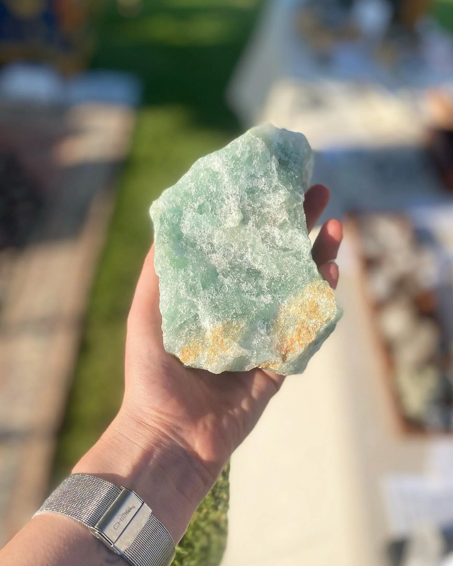 ☀︎︎ infinitely in love with aventurine in any form ☀︎︎ these chunky, rough pieces of aventurine sold out fast fast fast ☀︎︎ aventurine is a favourite of mine - it&rsquo;s so incredibly positive and inspiring ☀︎︎ aventurine brings guidance, intuition 