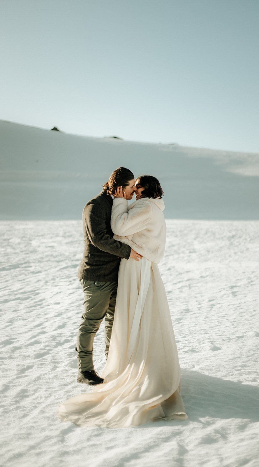 Summer & Jackson_Elopement_New Zealand_2022_Holly Medway Photography-96_websize.jpg