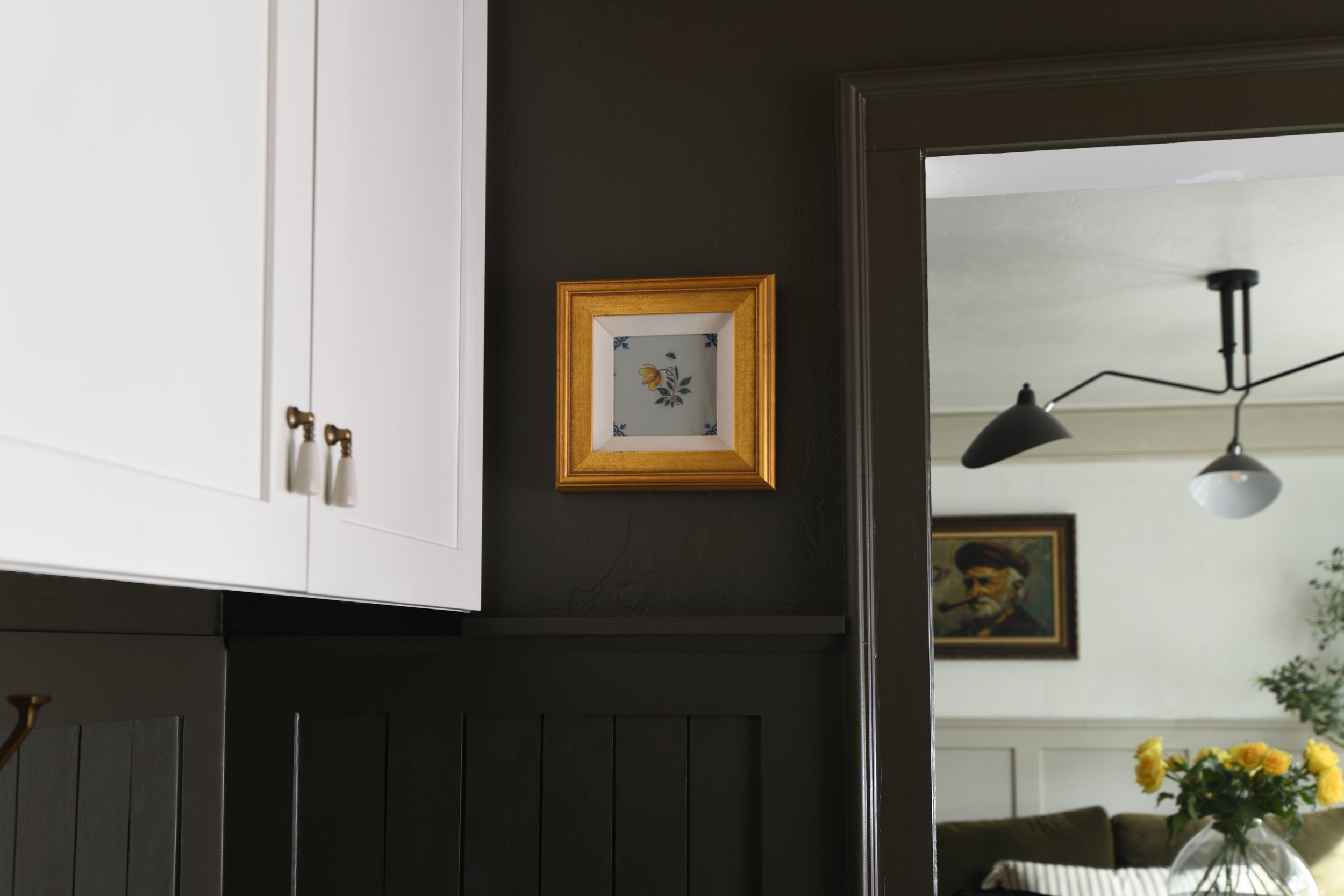 YellowFlower-DelfTile_Entryway_MainStylePhoto_WithPlantBackground.jpg
