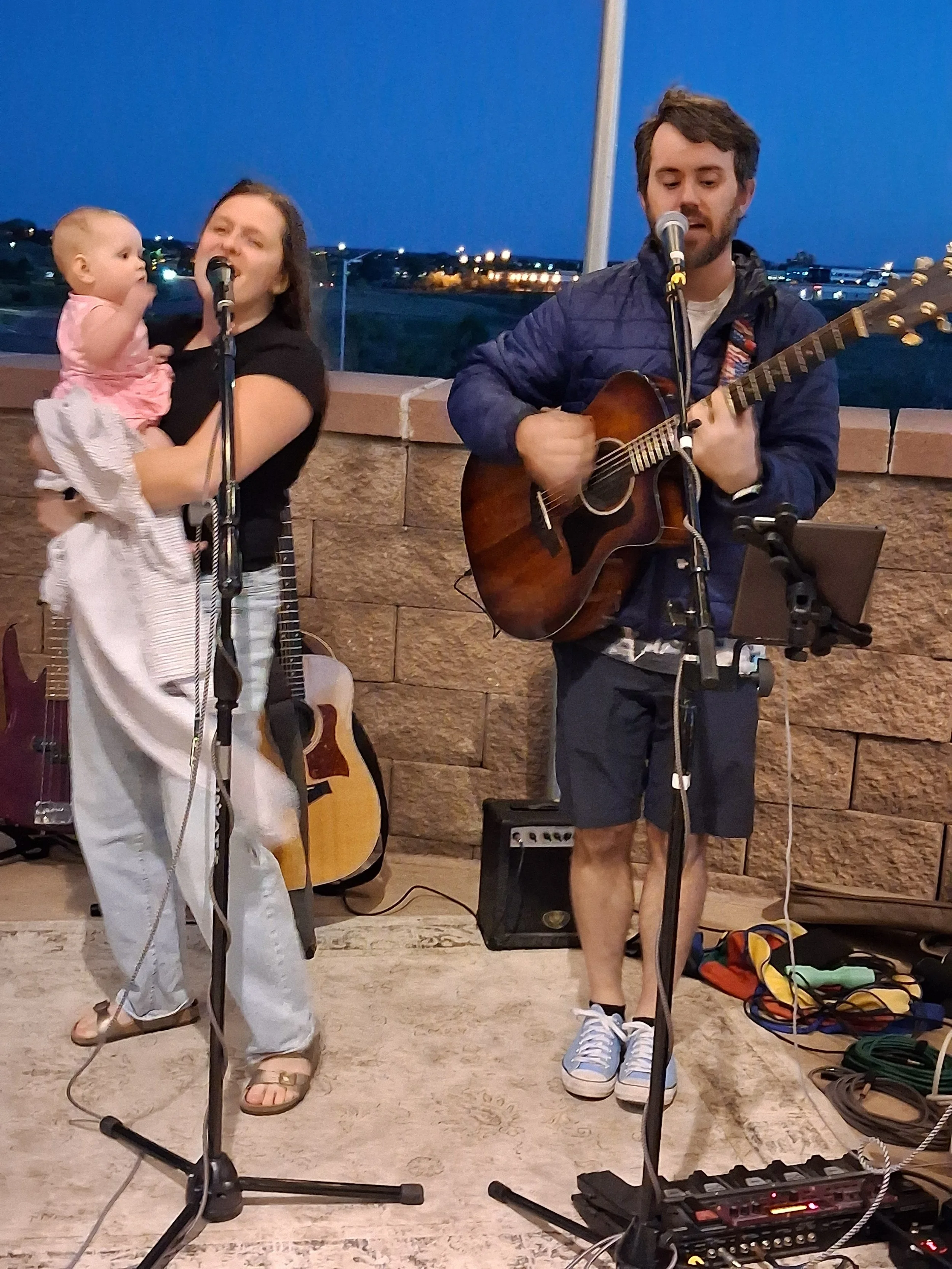 Rhythm & Brews Open Mic Night