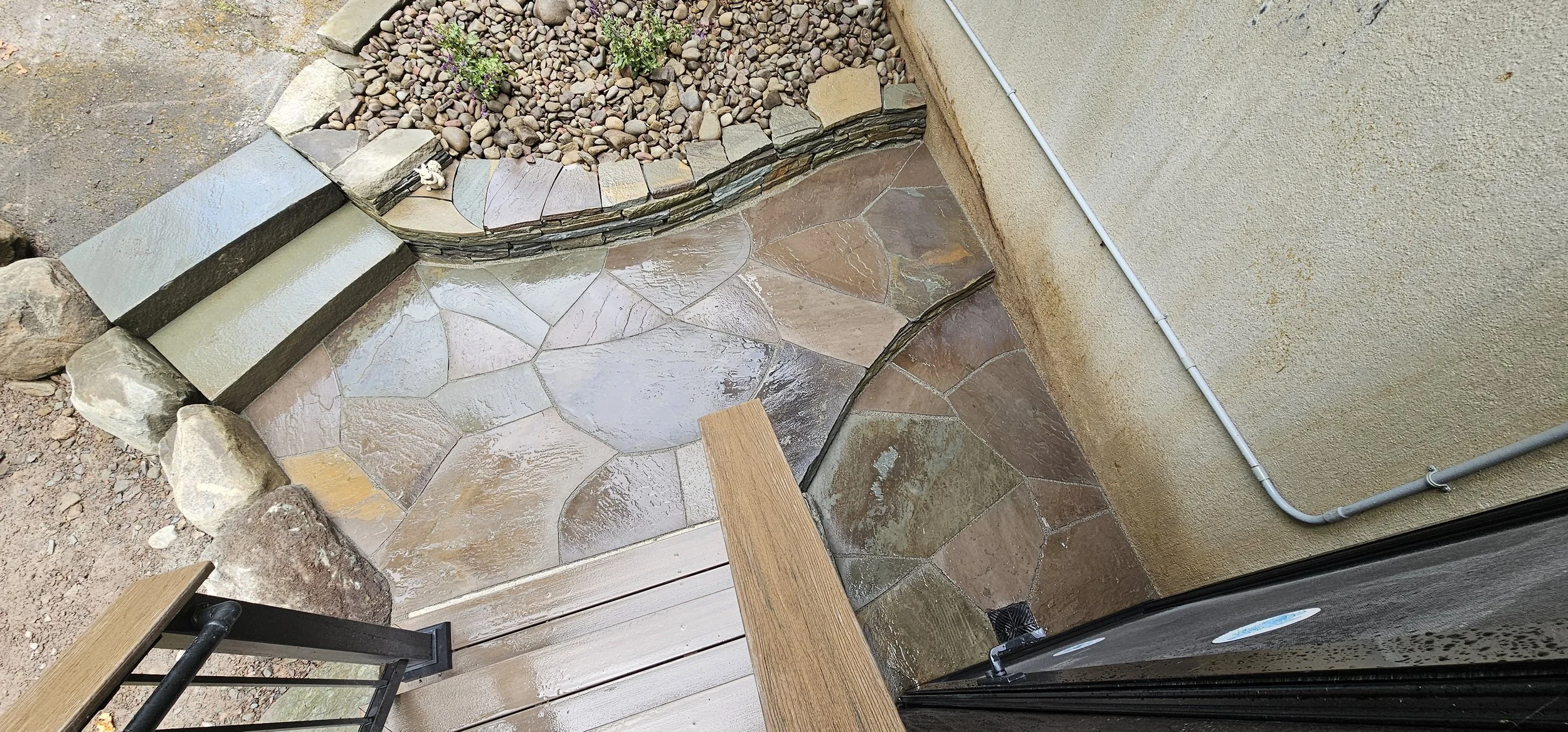 Stepped bluestone entryway