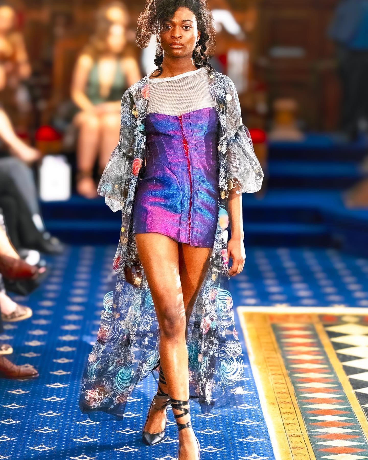 Check out our new shimmer corset dress in hot pink and blue with our space kimono and silver puff sleeve net top made from dead stock rocked on the catwalks of @cardiff_fashion_week
Photographs 1 & 3 - @jonbergphoto
Model - @ewaoluwa.du
This