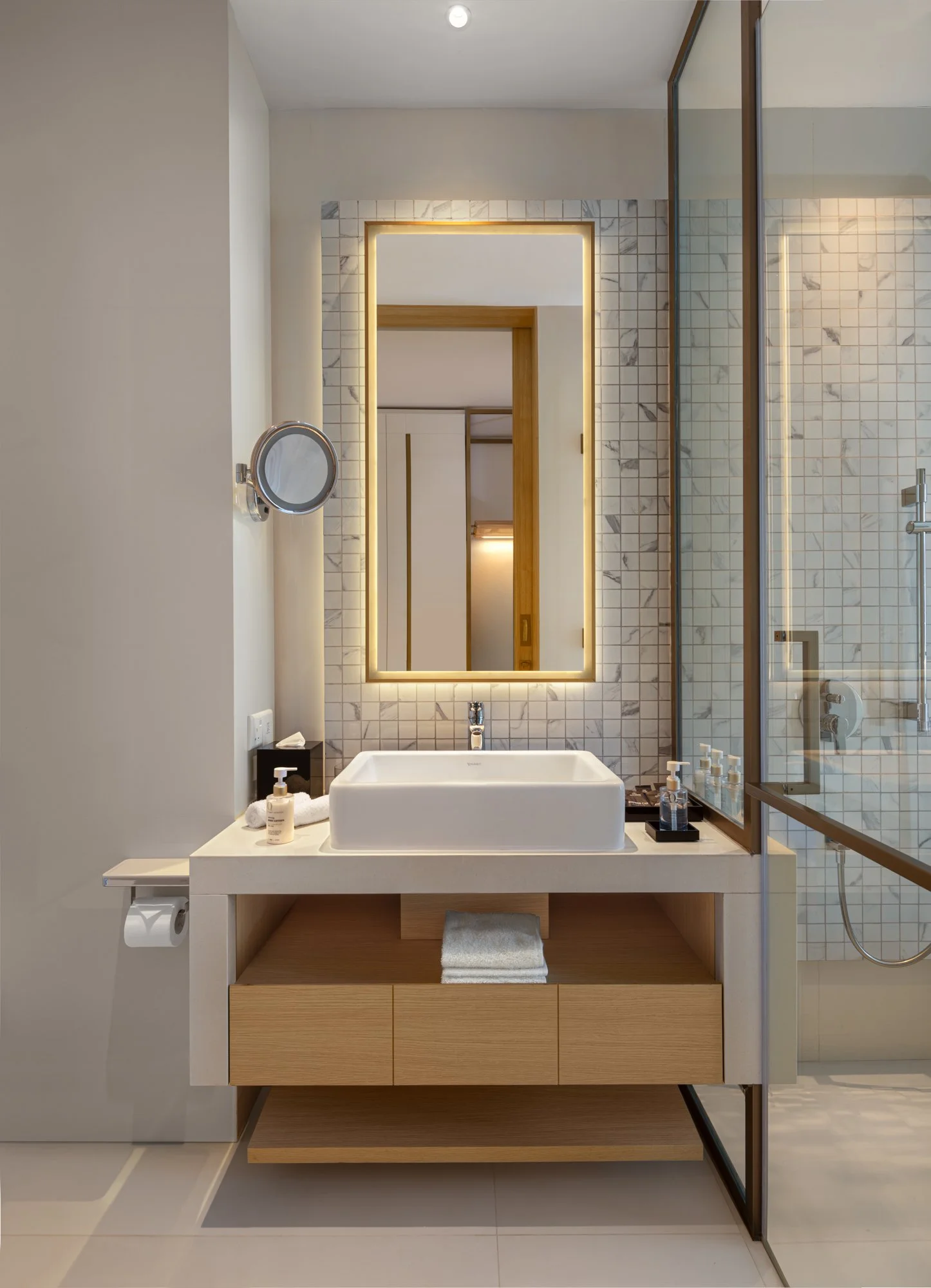 Radisson_Collection_SriLanka_Ads_Mad 02-84.jpg