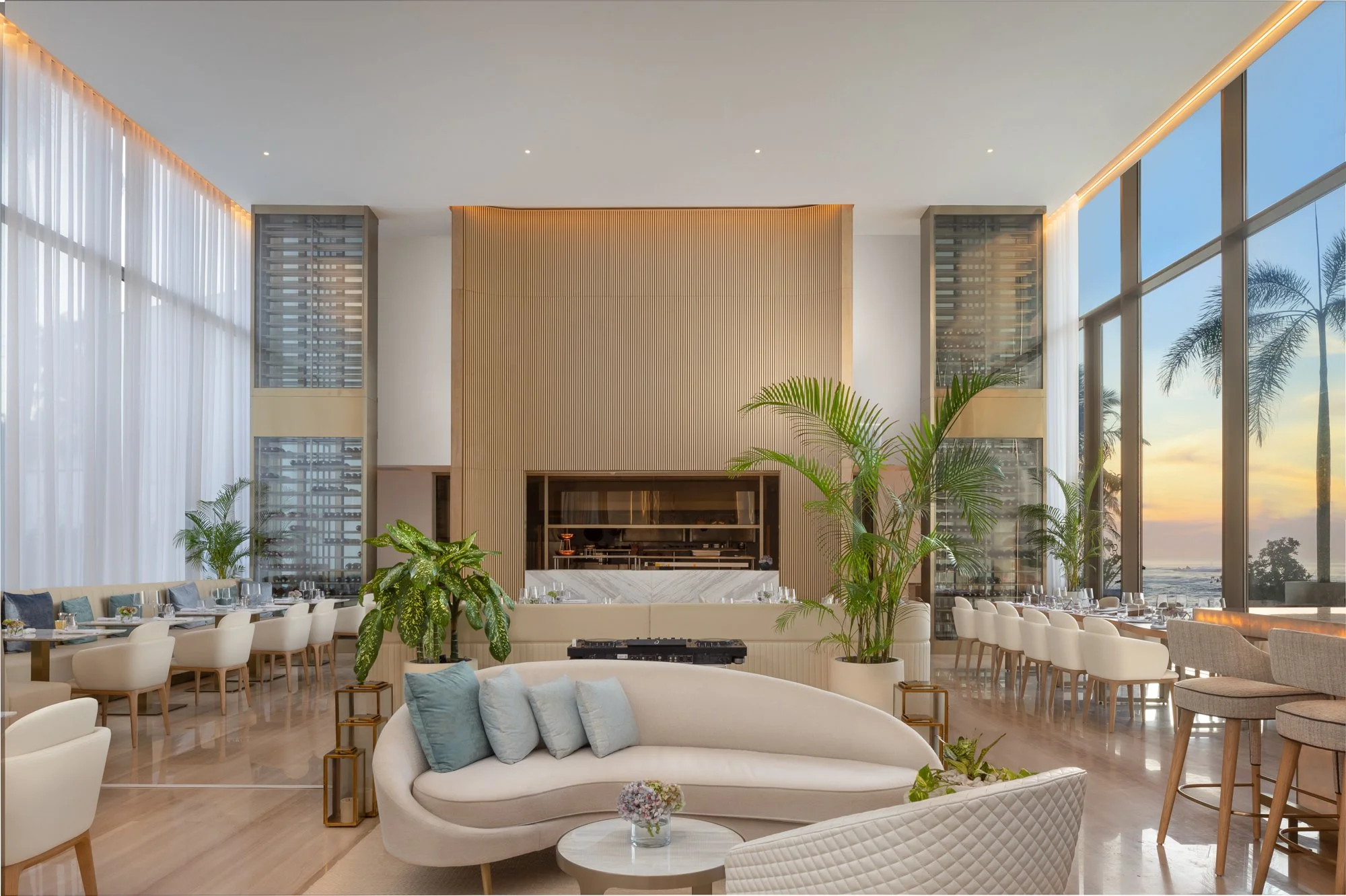 Radisson_Collection_SriLanka_Ads_Mad 02-13.jpg