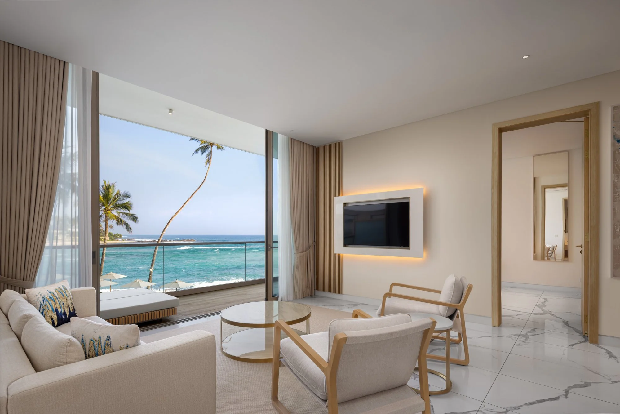 Radisson_Collection_SriLanka_Ads_Mad 02-80.jpg