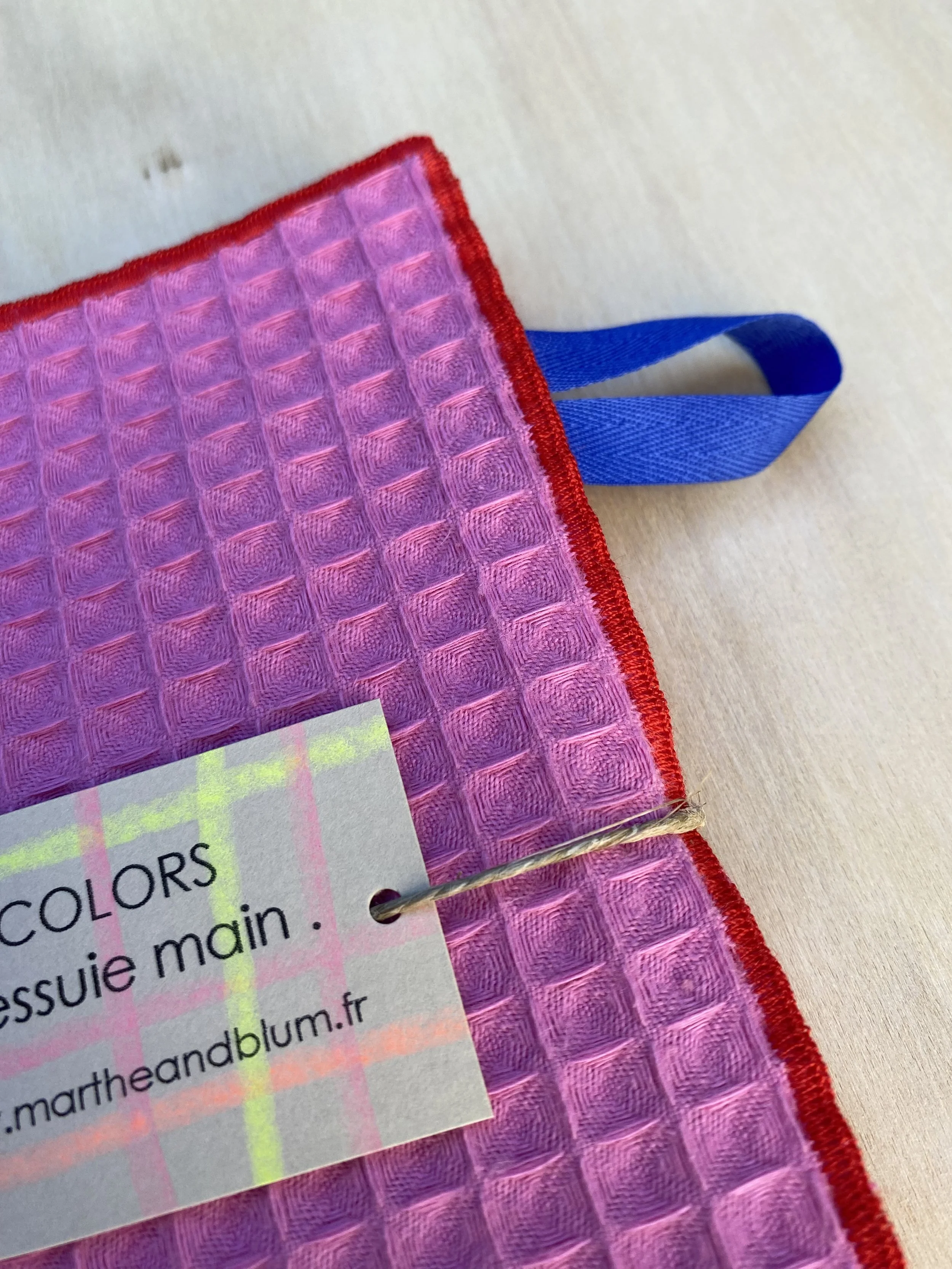 Essuie Main PINK Rouge Zoom.jpeg