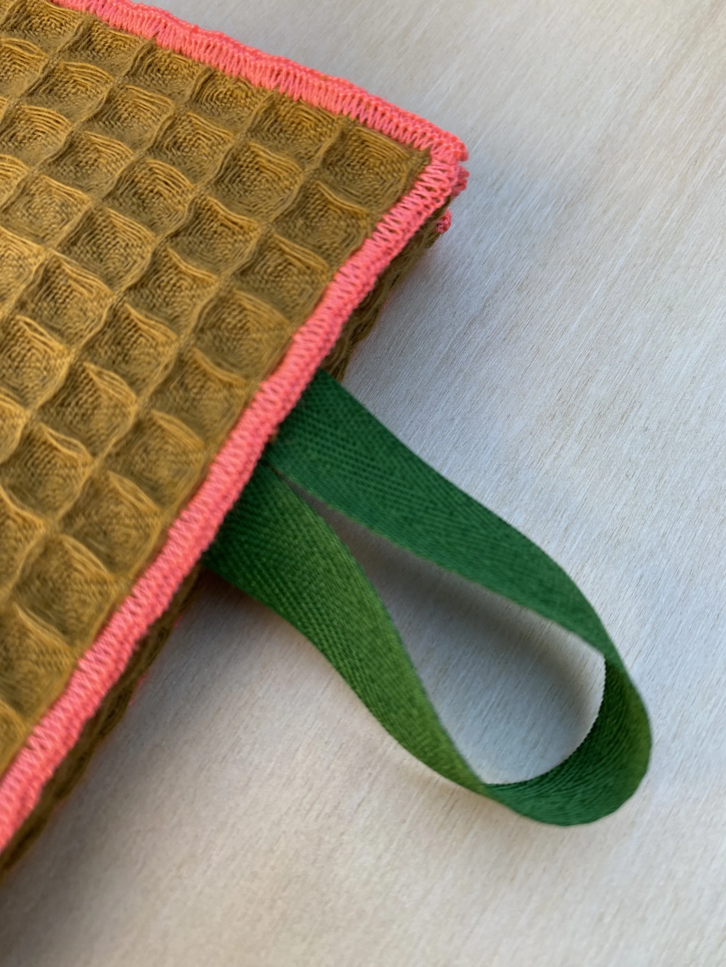 Essuie Main BRONZE Rose Fluo Zoom.jpeg