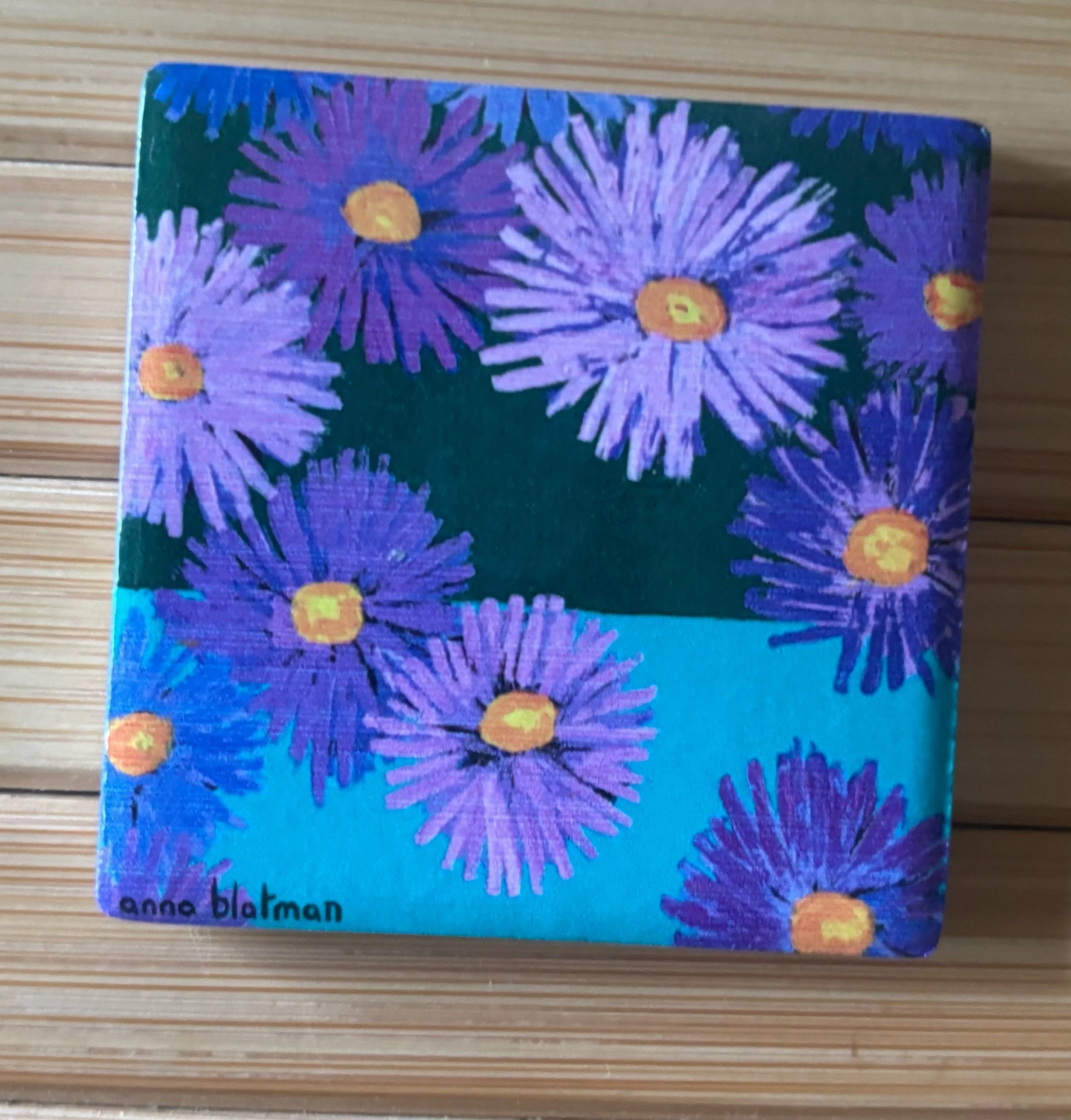NEW Kas Daisies  Magnet