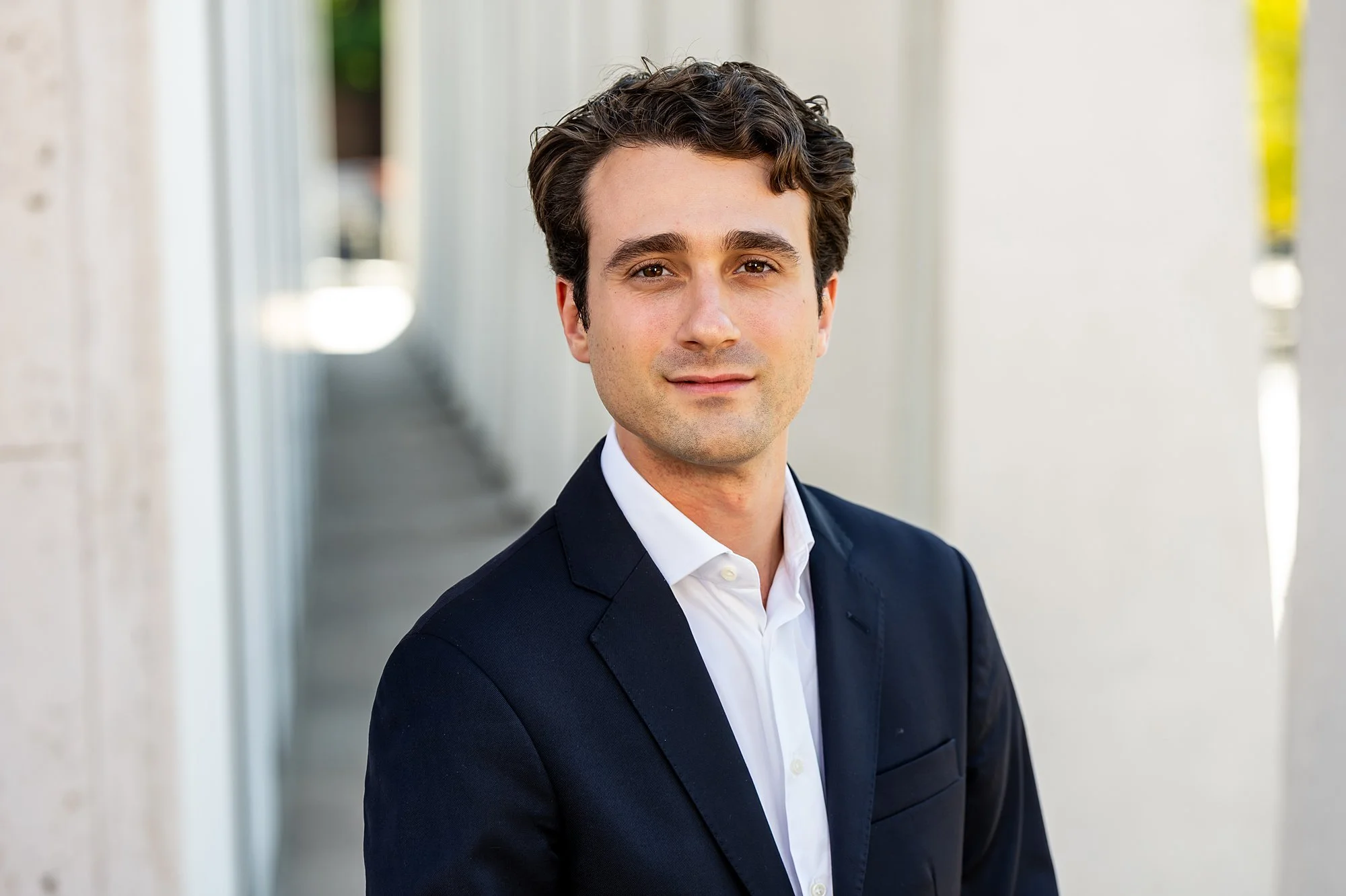 When&rsquo;s the last time you updated your headshot? 

If it&rsquo;s been a while (or a few hairstyles ago), it might be time for a refresh. A new photo helps you show up confidently and actually looks like you right now.

Check it out over on the w