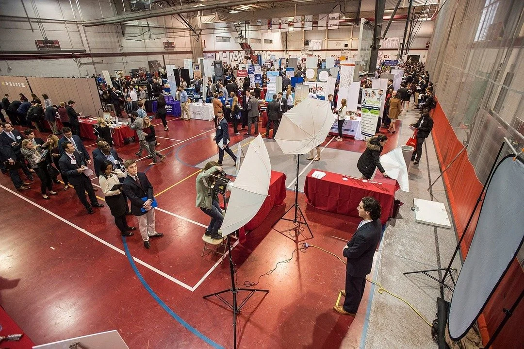 Conferences have a good bit of downtime. ​​​​​​​​​​​​​​​​​​Filling that downtime with interesting and beneficial extras could be what makes or breaks your convention's success.

Thinking about adding a headshot station to your next conference or even