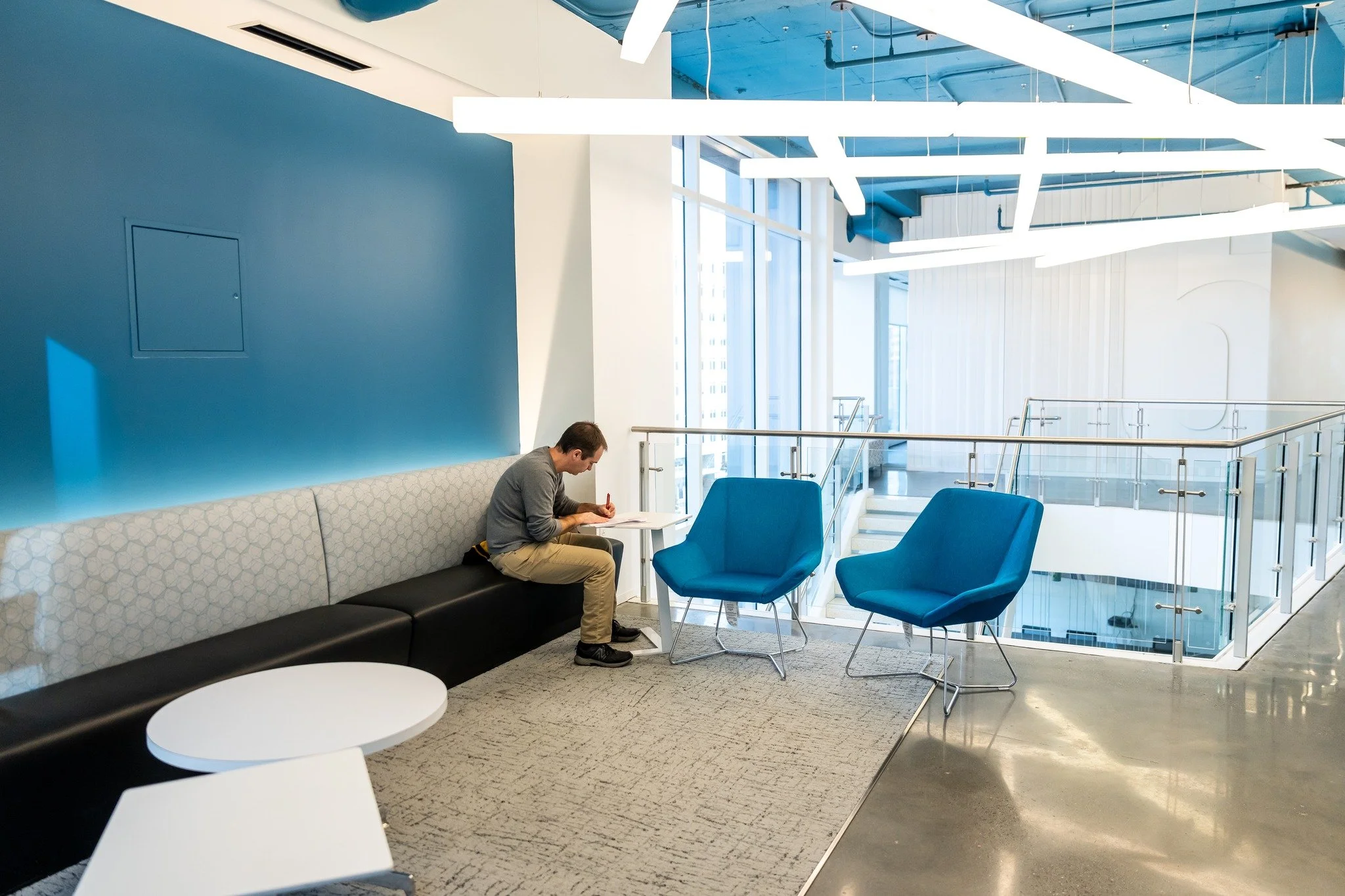 POV: you finally found the one spot in the office where nobody can &ldquo;circle back&rdquo; to you.