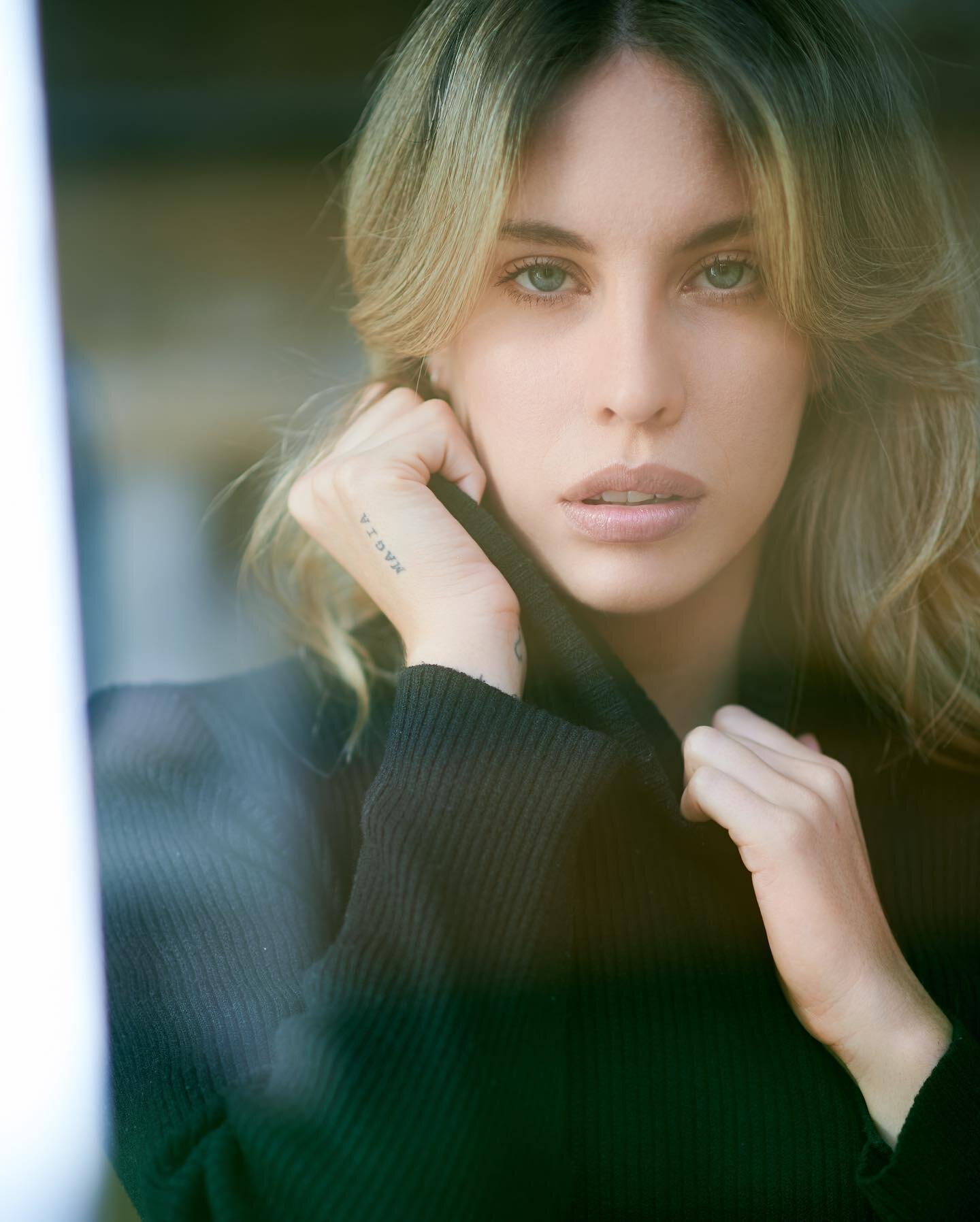 Model: @melaniiedetoni 
Photo: @davidpradesphoto 

#portrait #beauty #naturallight #model #sensuality #sensualmodel #look #fotografomadrid #woman #sensualwoman #girl #blondegirl