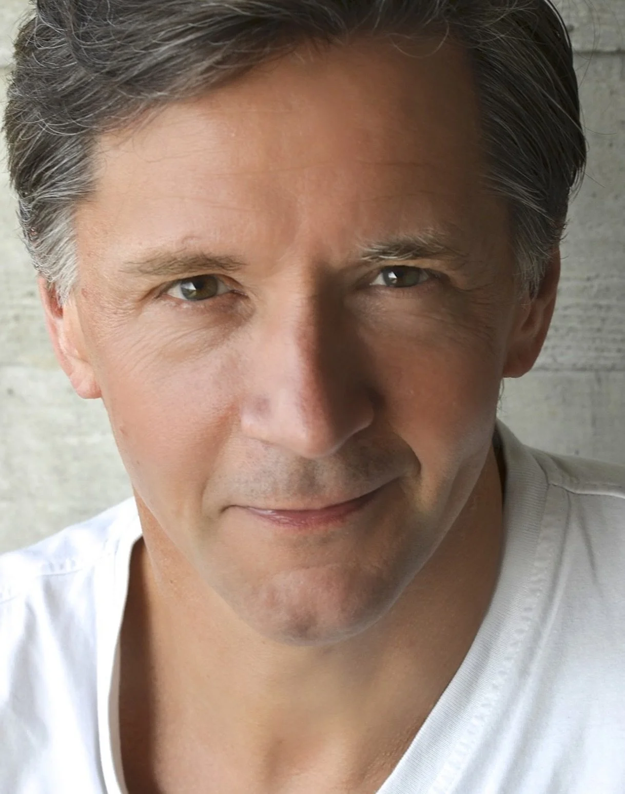 Best of luck today to our client Eben Young who has started filming on a major Feature Film. Can&rsquo;t wait to share more!
🎬 #americanactorslondon @theamericanagency #lucybevancasting
