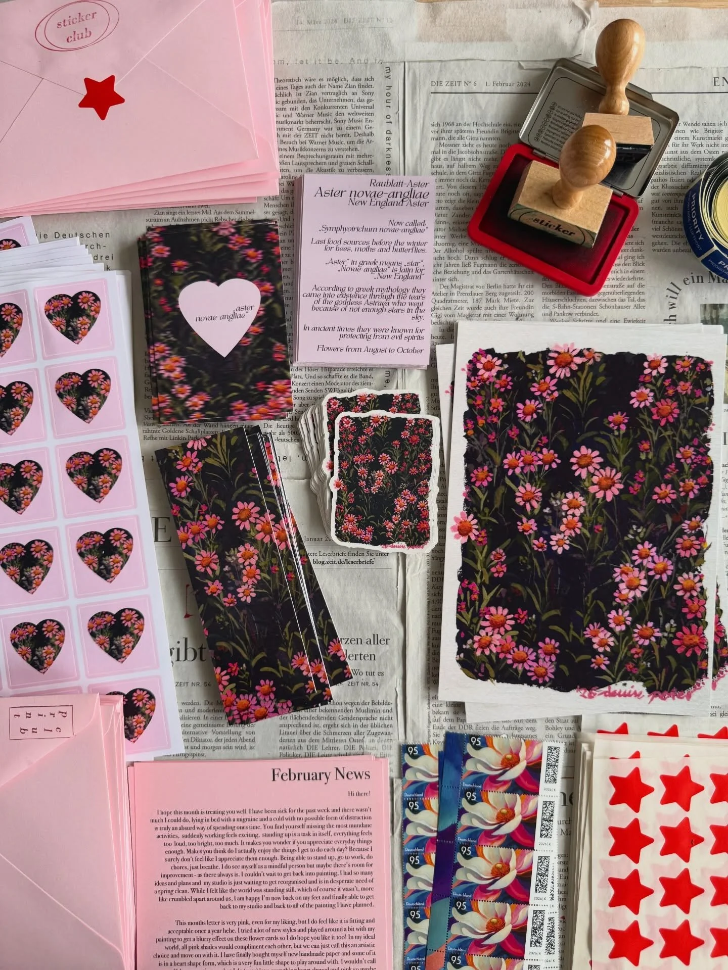 ⟢ What my print club members are getting in February 🩷🎀💌 very fitting for valentines! You can sign up for two more weeks, letters will be shipped on the 2nd of March ⟣