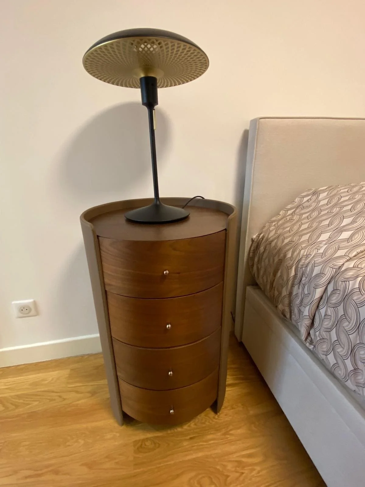 Table de chevet La Redoute - Lampe Umage