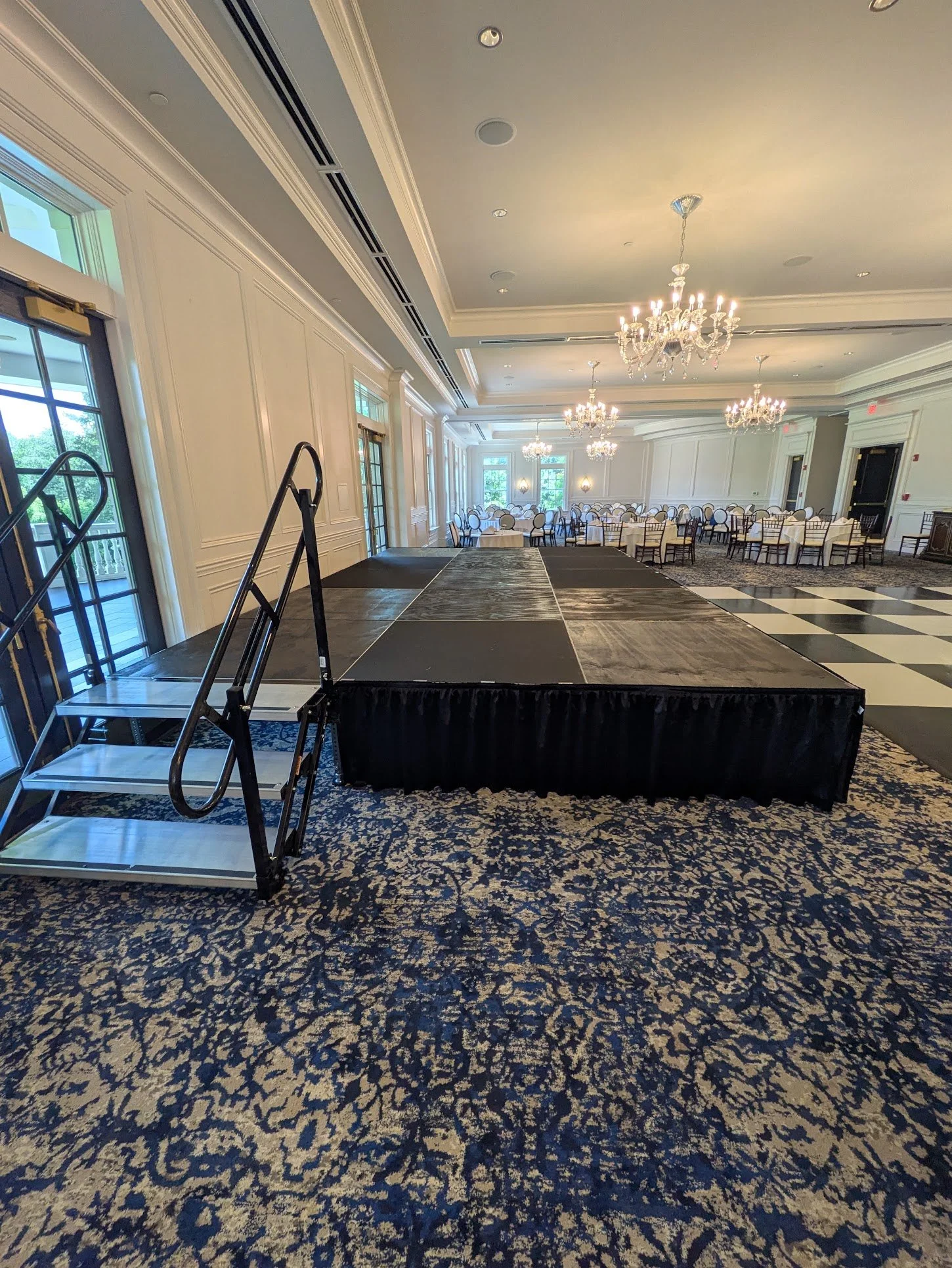 stage at the governors towne club acworth