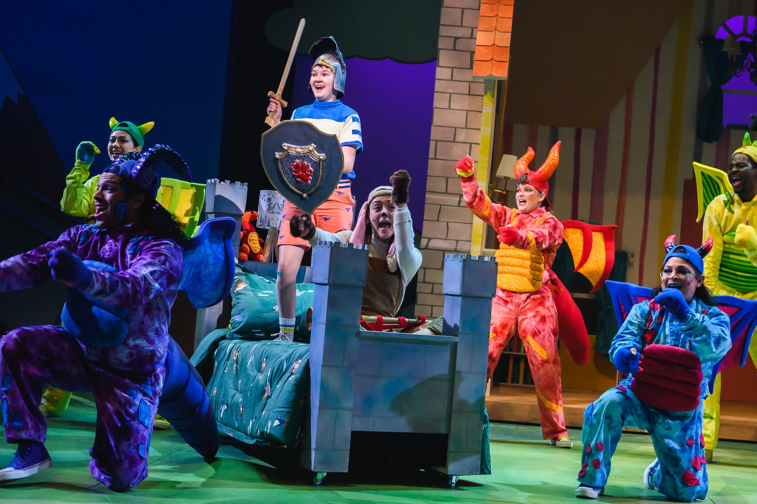 DragonsLoveTacos_OrlandoFamilyStage_PRODUCTION_PhotoAshleighAnnGardner-09.jpg