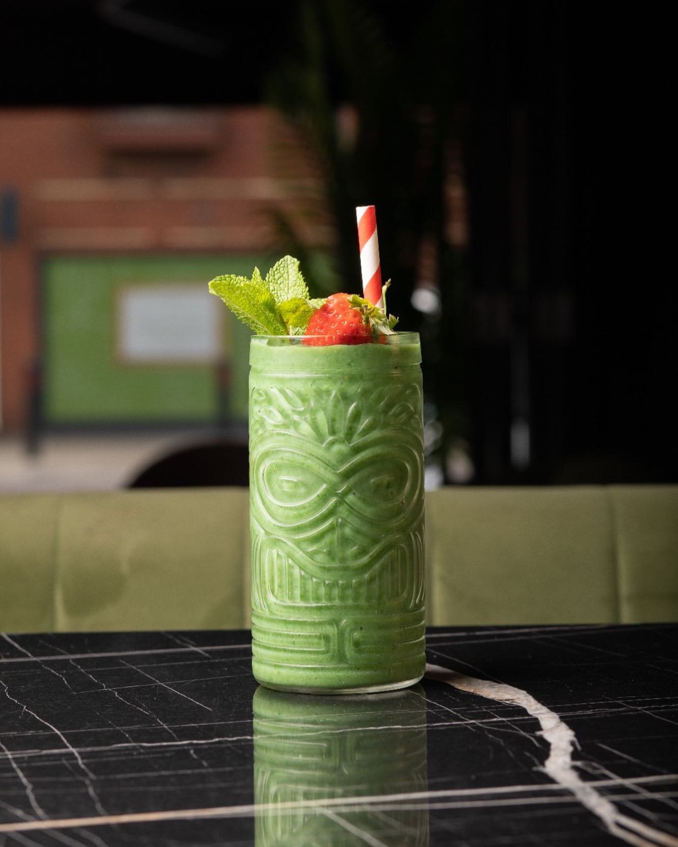 Green is good and green is go. Get down to @mojosbrasserie for tomorrows brunch and enjoy a cold pressed smoothie. Cheers