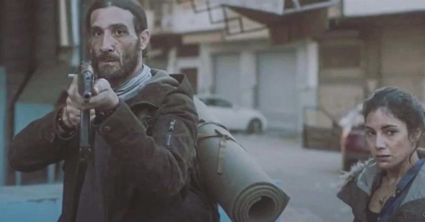 Production Manager  A Zombie Spinoff (2015) directed by Zahi Farah

#shortfilm #productionmanager #locationshoot #zombiespinoff 
___________________________________________

Starring Julian Farhat, Oday Toufairi, Wafaa Halawi

Writer, Director, Produ