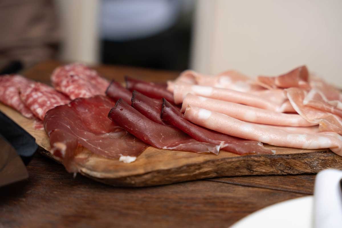 charcuterie-bar-mariett-caffè-como.jpg