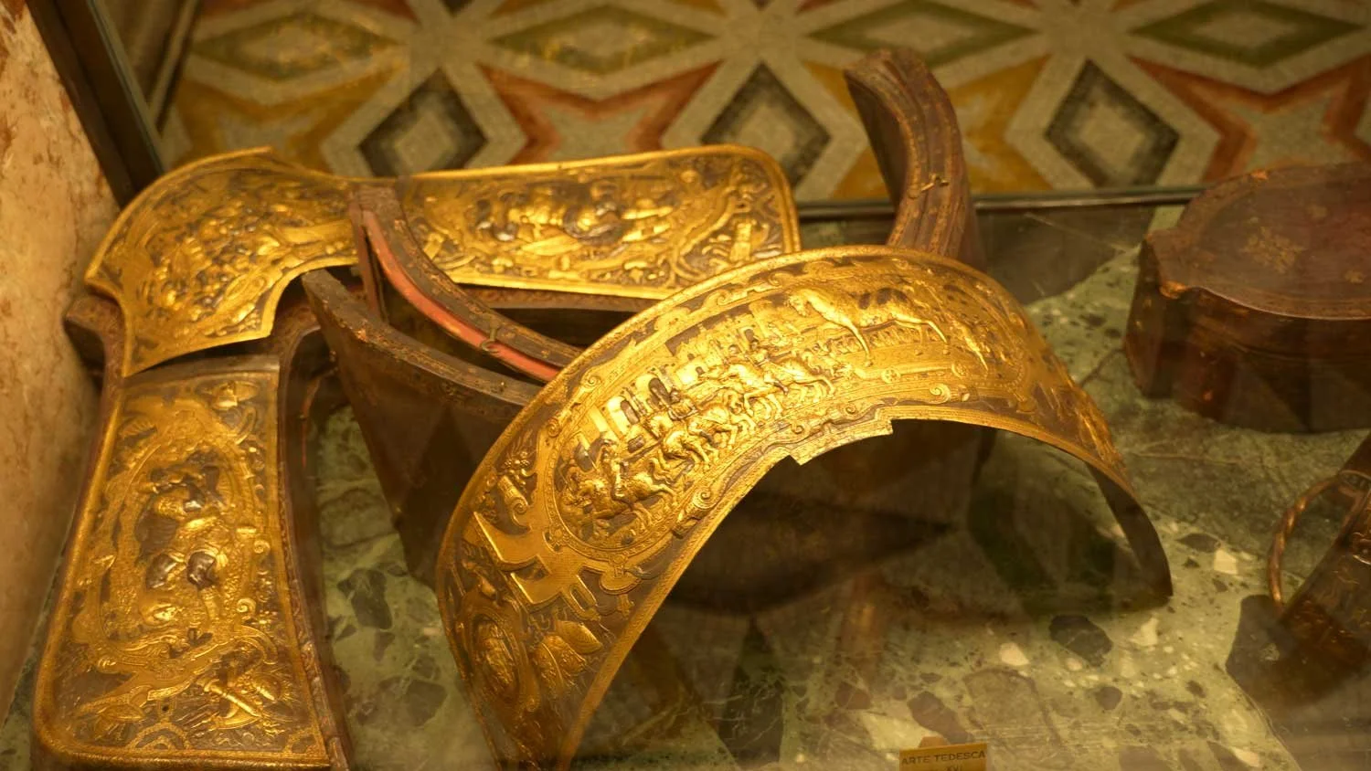 ambrosian-library-horse-armor-ornamental.jpg