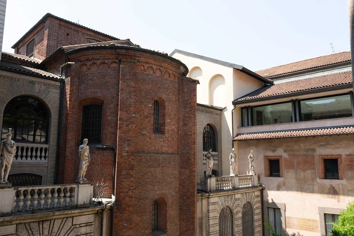 ambrosian-library-courtyard.jpg