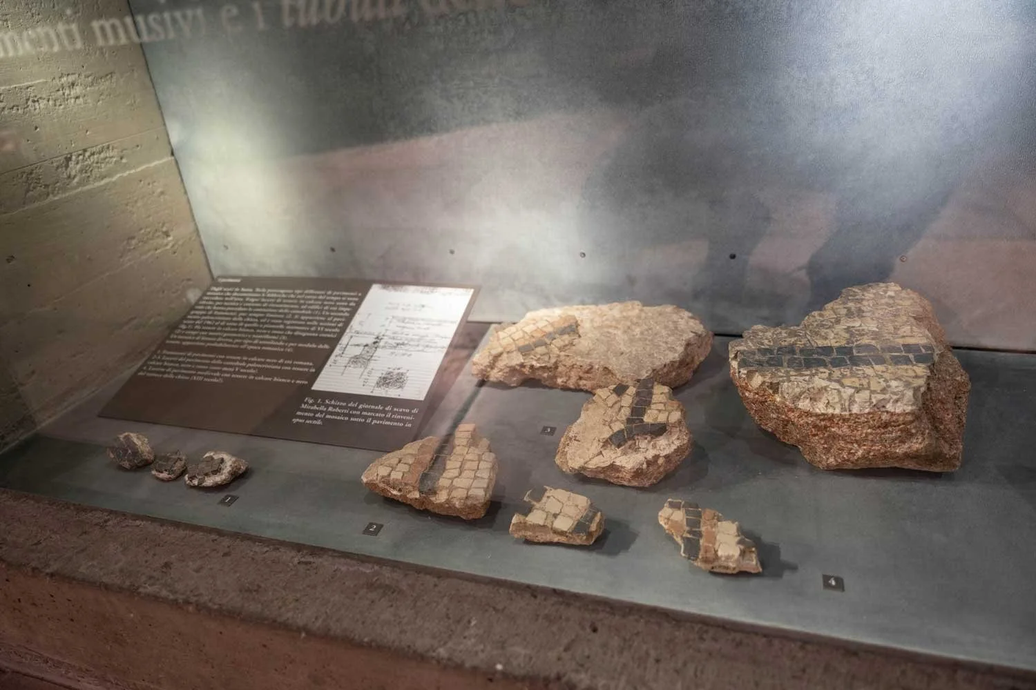 tile-fragments-archeological-area.jpg