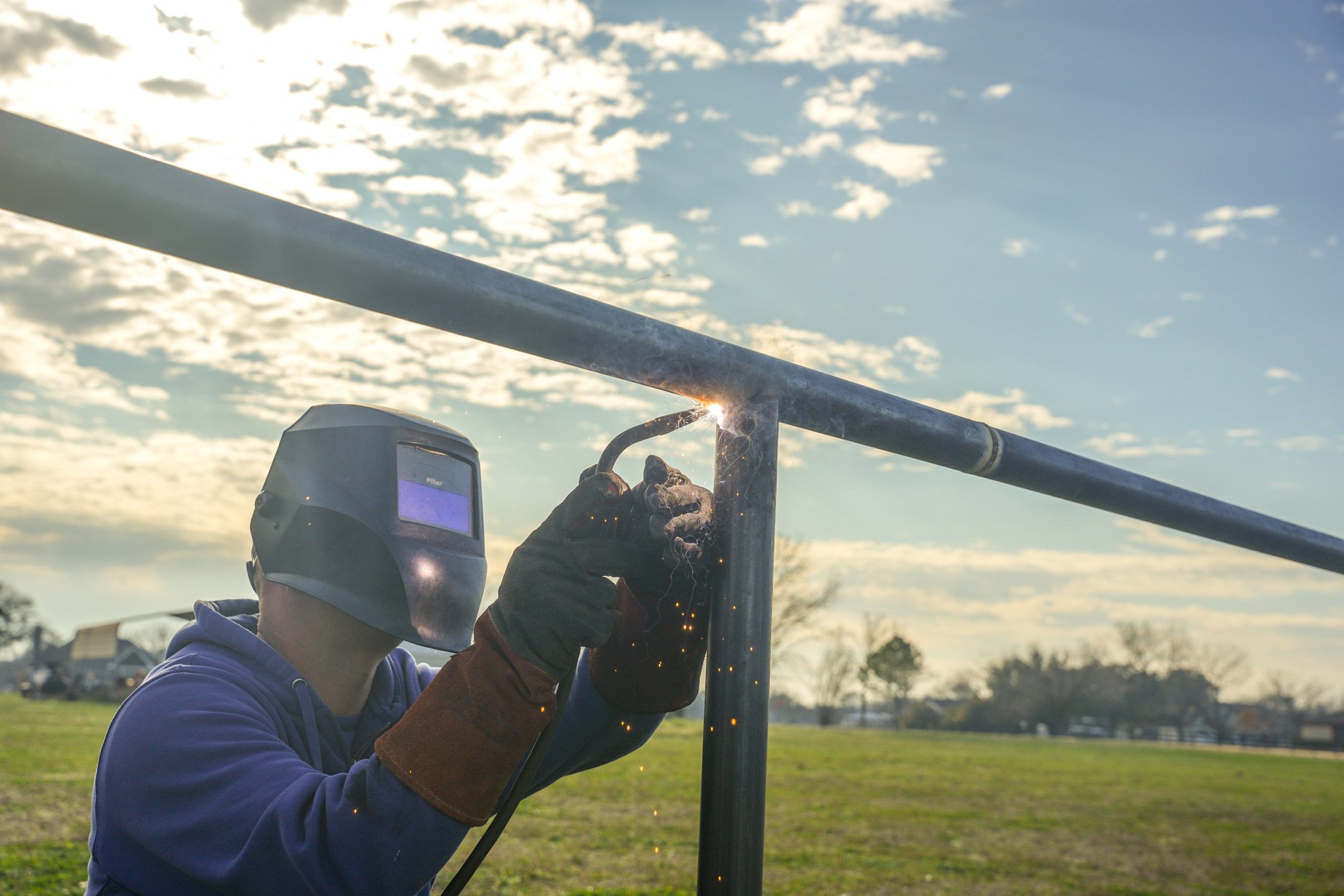 Butler-Contracting-Fence-Weld.jpg