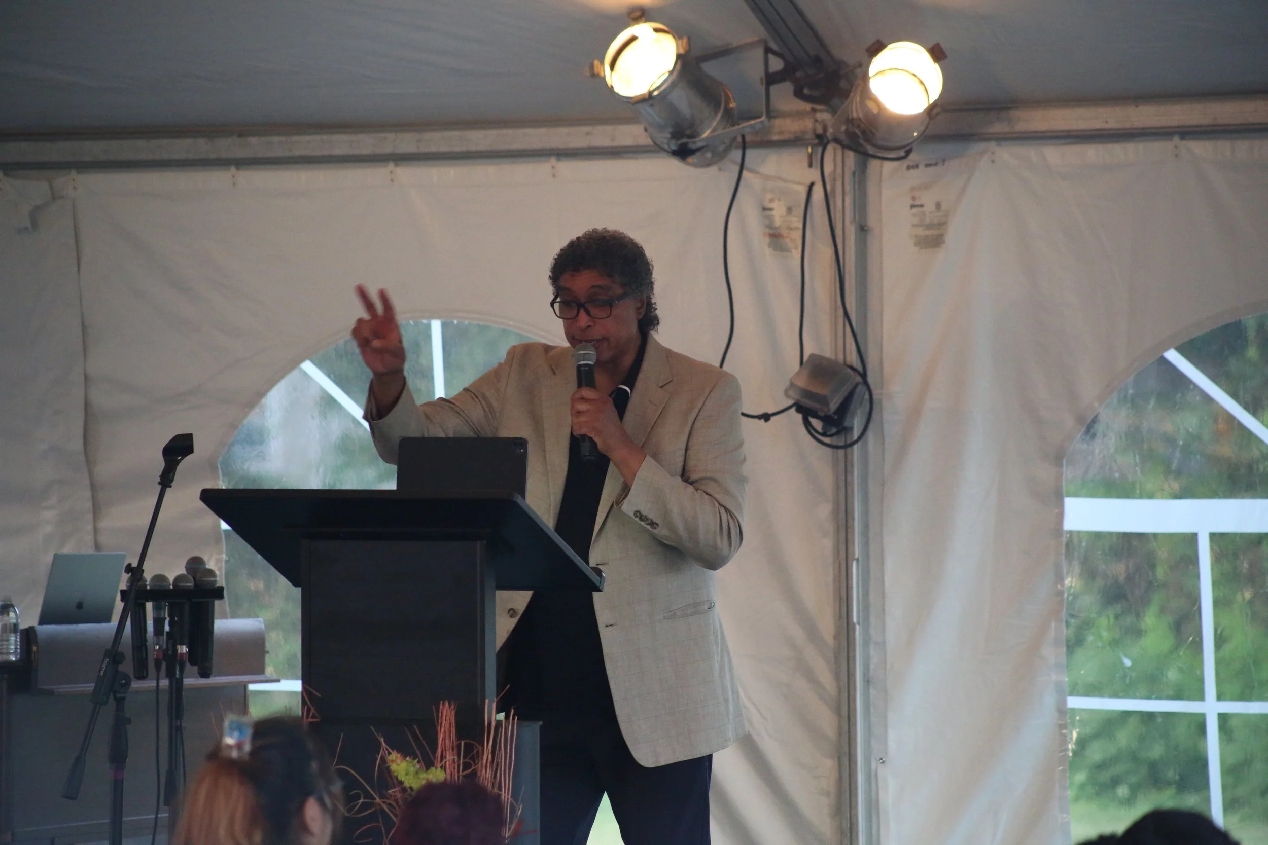 Pastor Conklin Gentry.JPG