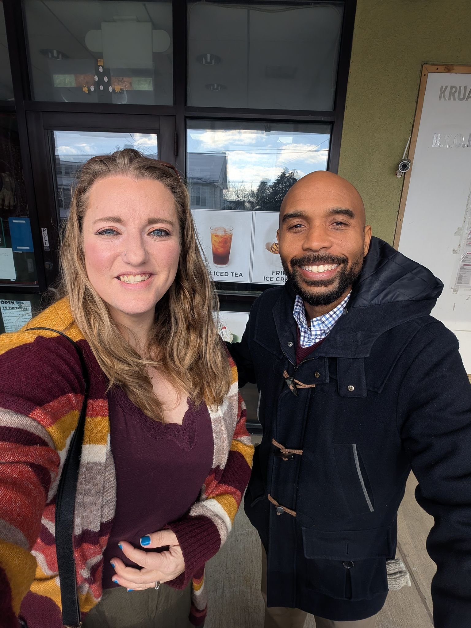 Pastor McKinnie Meets with Local Mayor