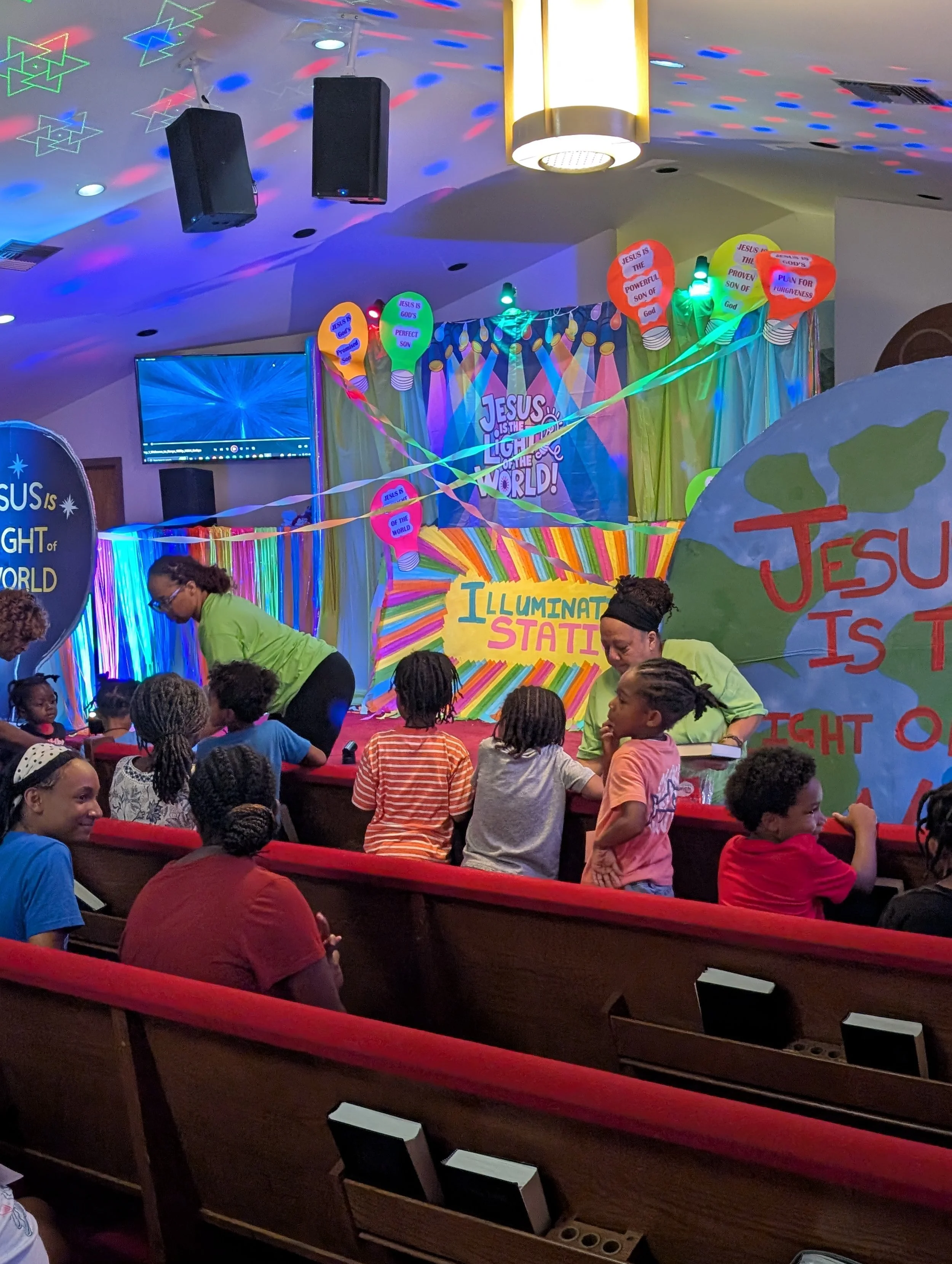 Walnut Street/Pine Forge Churches Shine the Light of Jesus in Pottstown