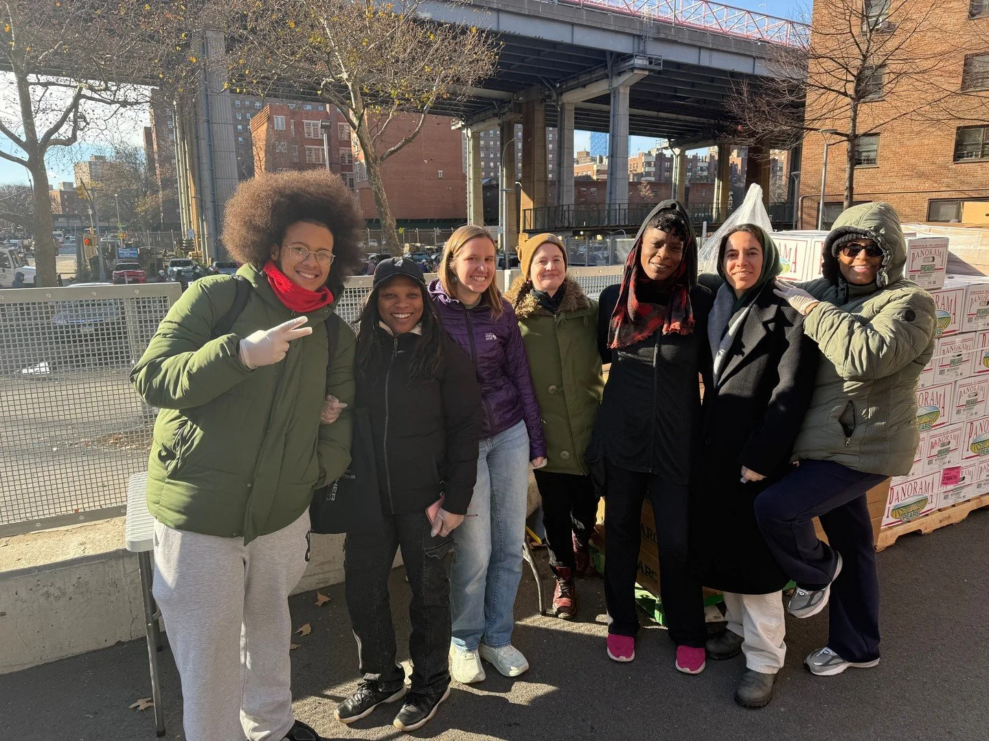 Such a meaningful morning on December 1 as members of the RETI Center team joined @grandstsettlement for their weekly food pantry distribution. 💚

Together, we shared fresh produce from City Harvest with seniors and learned about the essential servi