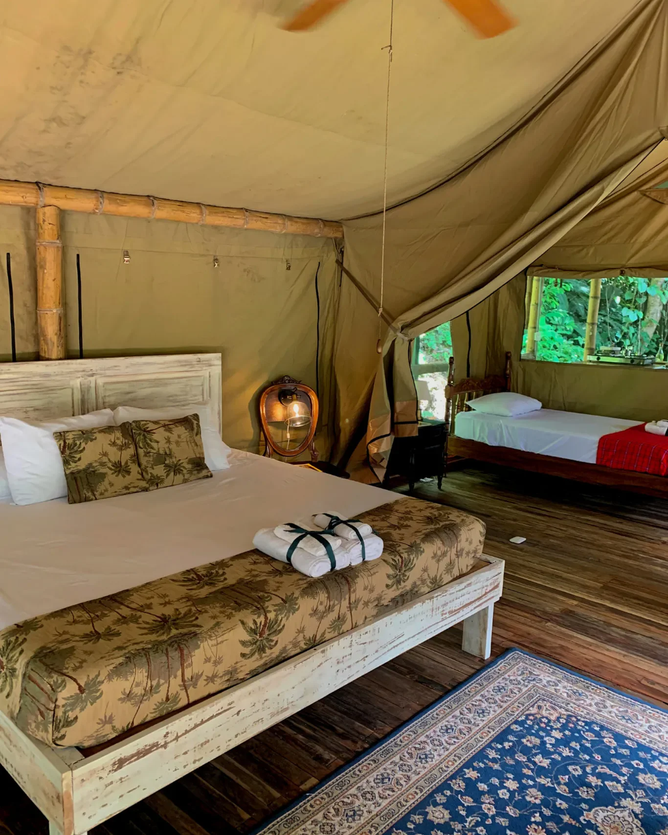 8_Molina-Campos-Glamping-2026_ColinaSecreta_001.webp