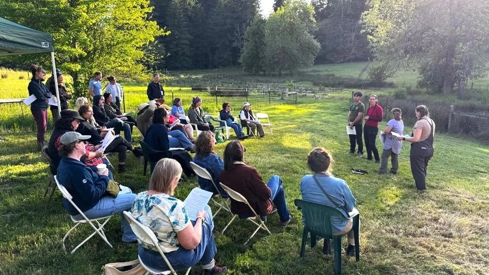 "Discover Hedgerows" Success Tour at Helsing Junction Farms