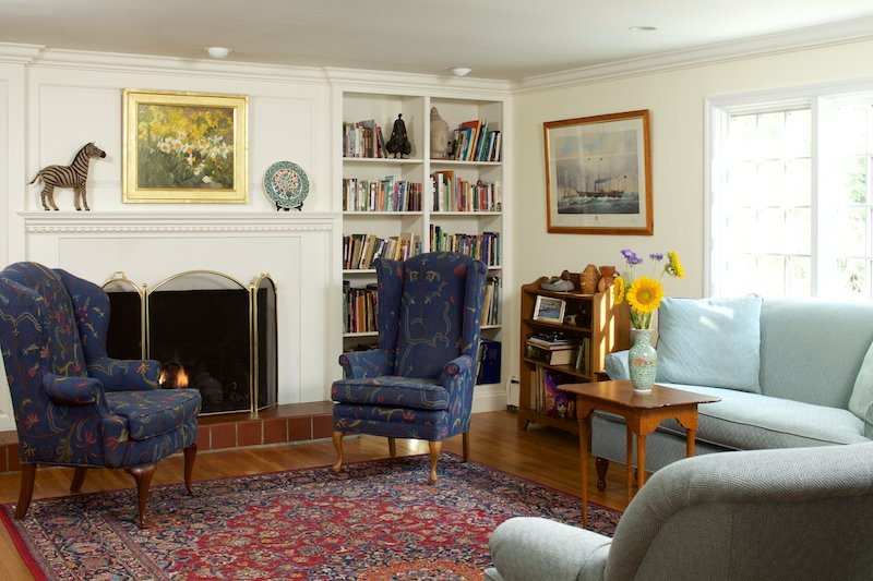 House interior designed by Charlottesville, Virginia architect, Liz Sloan.