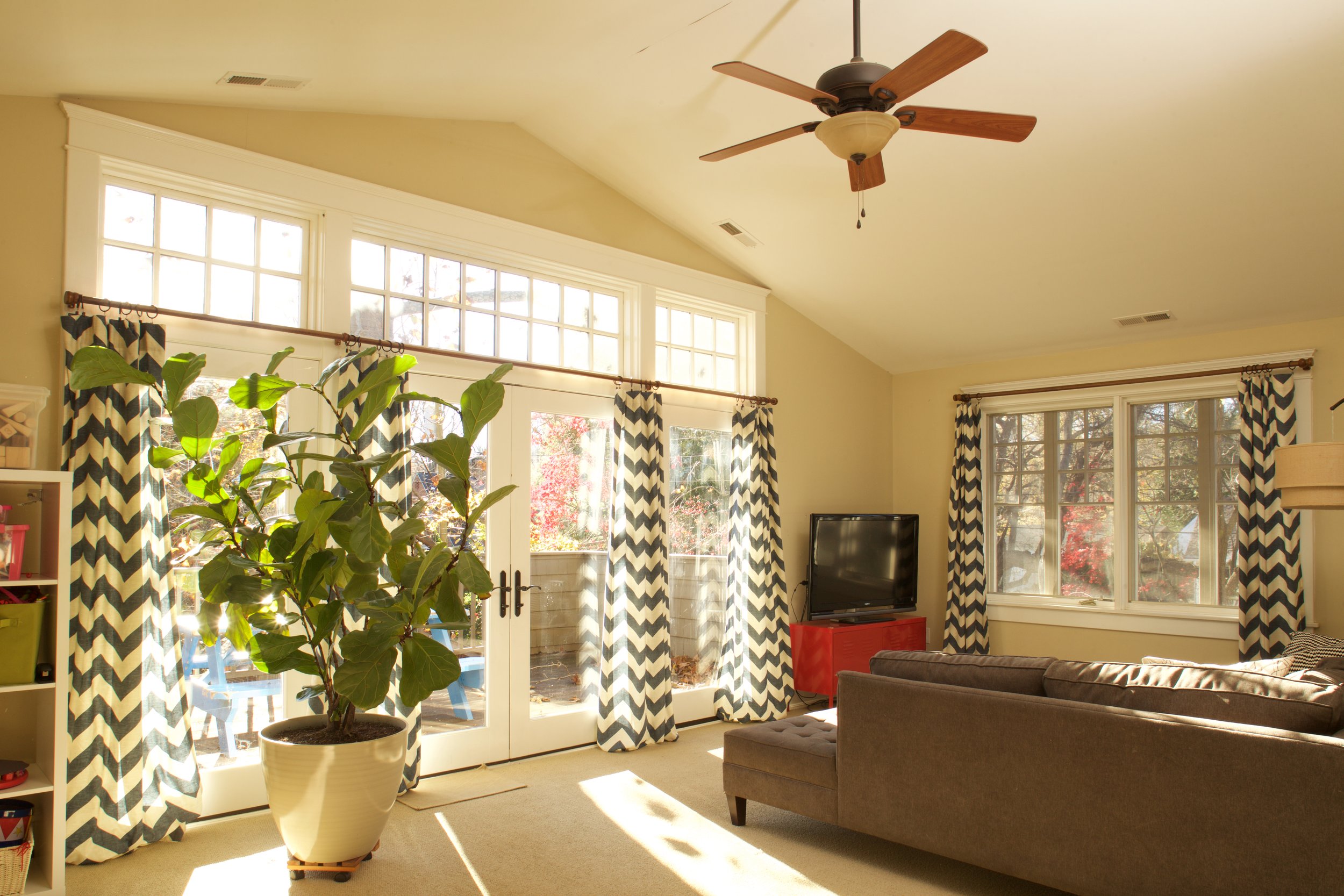 House interior designed by Charlottesville, Virginia architect, Liz Sloan.