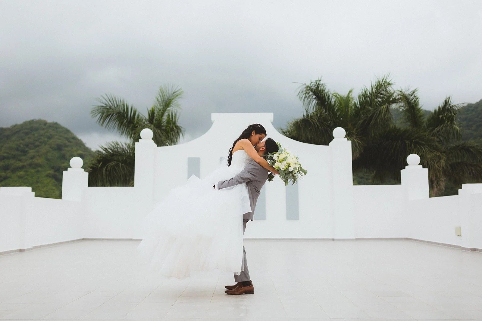  
 BRANDON & MARITZA 
 Costa Rica 
 