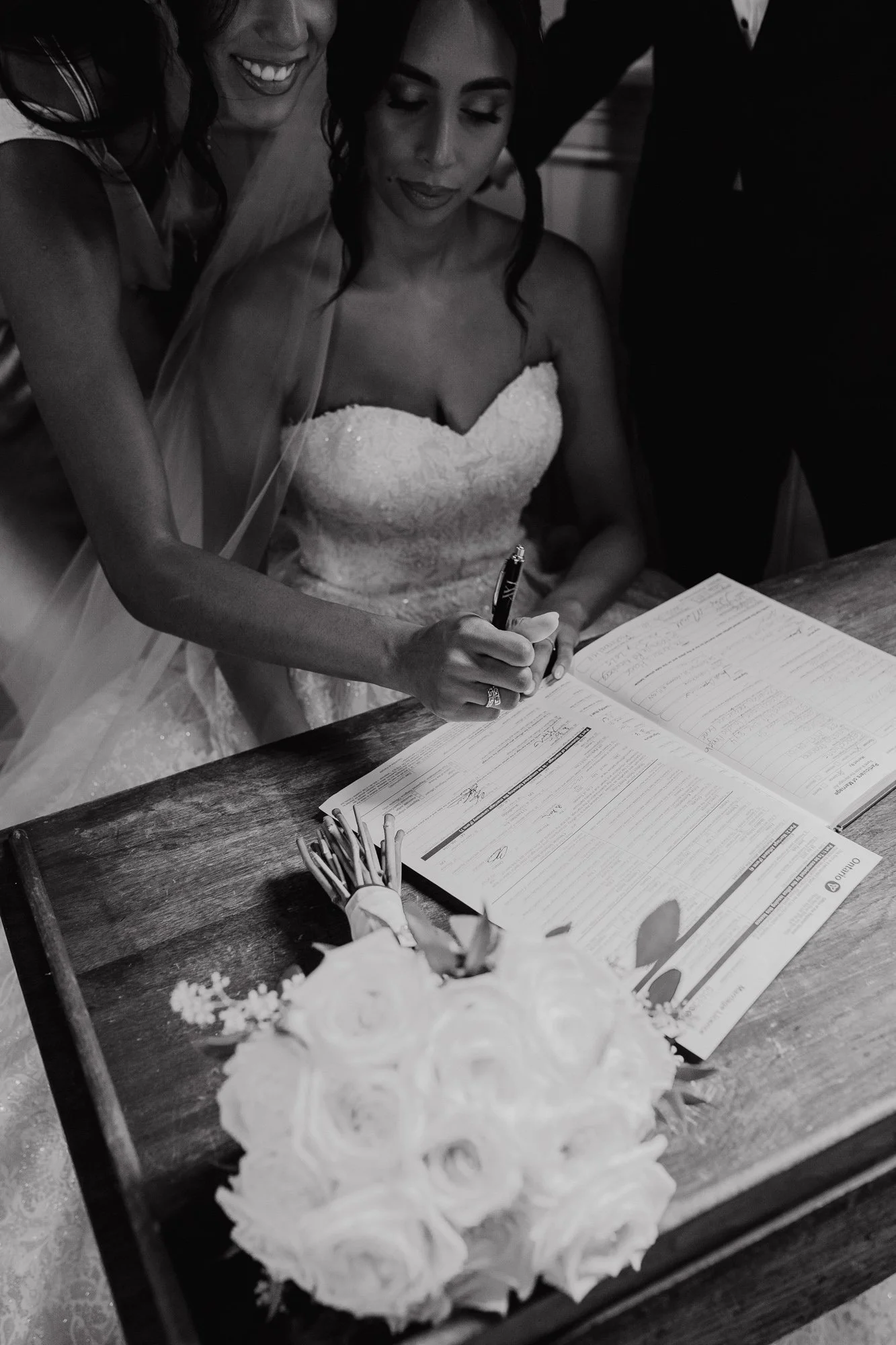 wedding-photography-toronto-shanese-christiano-doctors-house-22.jpg