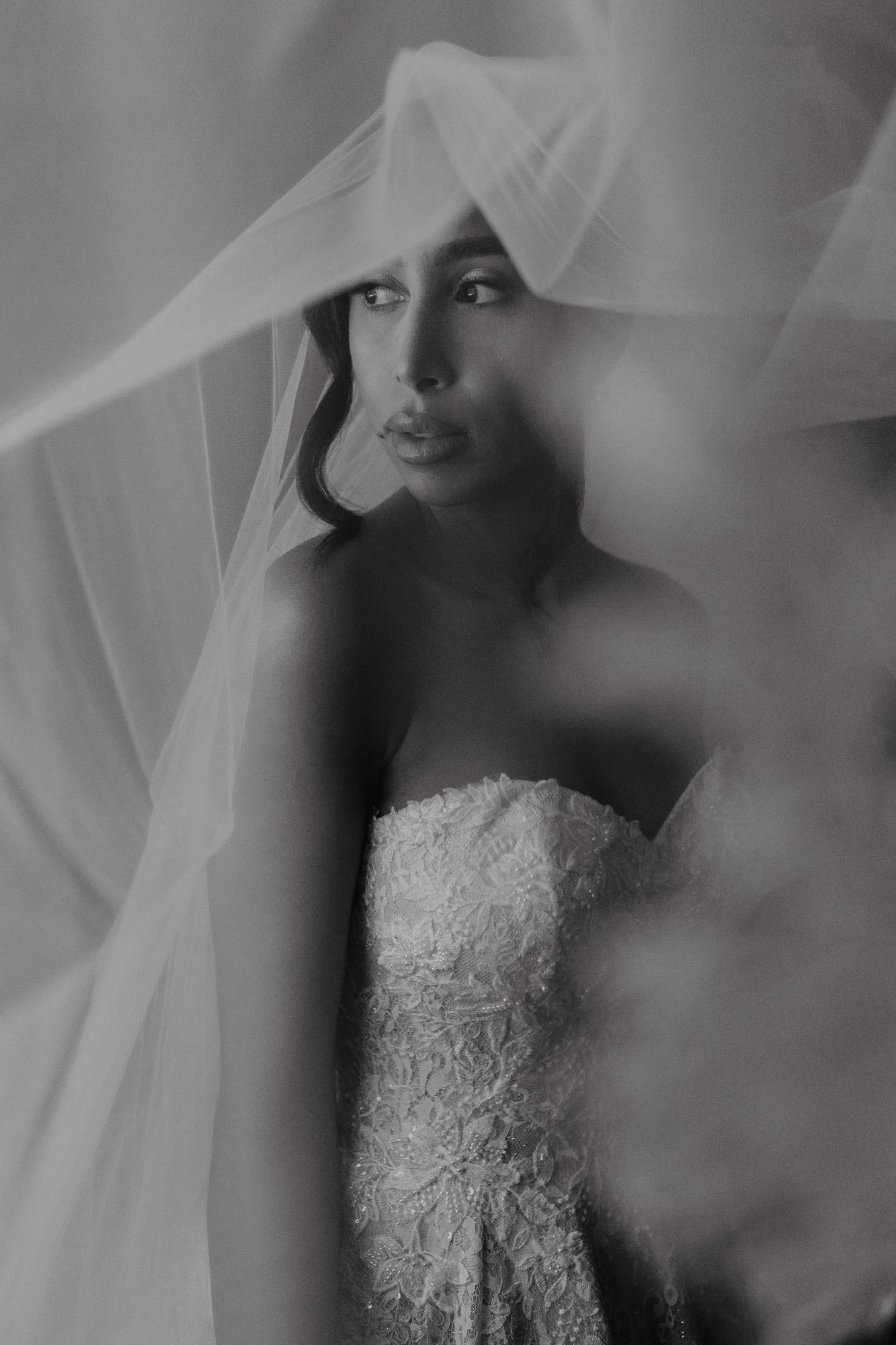 wedding-photography-toronto-shanese-christiano-doctors-house-14.jpg