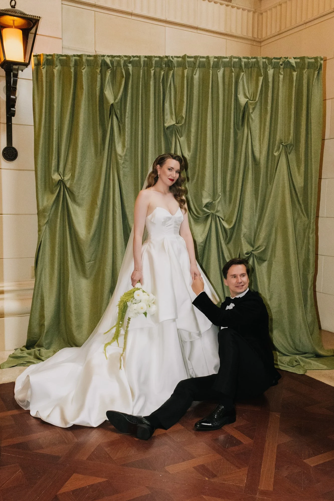 wedding-photography-sydney-aunrey-windsor-arms-hotel-54.jpg