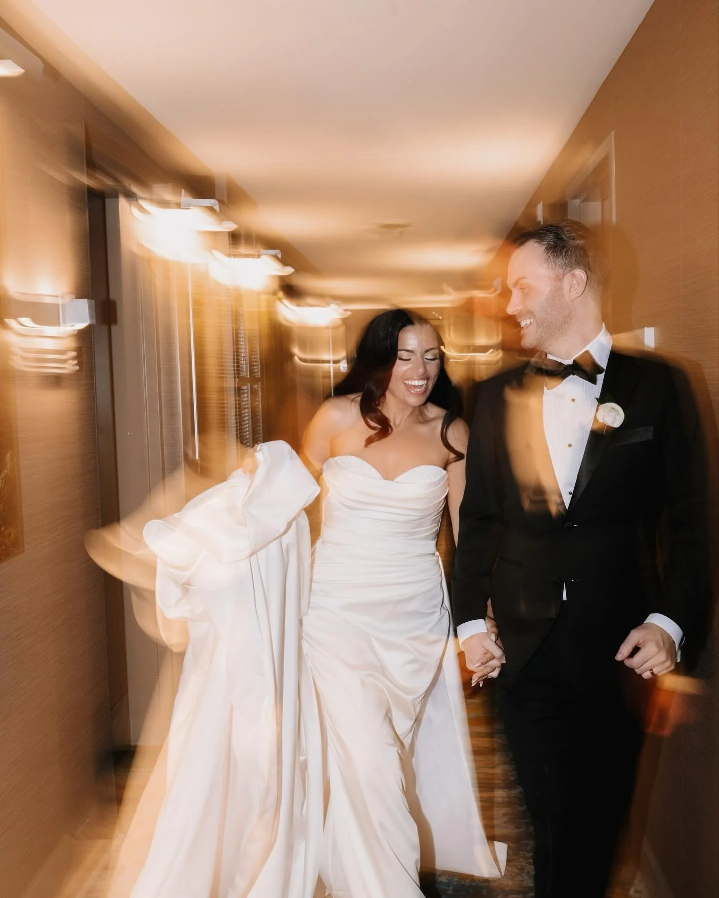Two healers, one heart🩺✨

Congratulations to Dr. Amanda and Dr. Daniel! Proof that love is the most beautiful medicine of all 🤍

Vendors:

Couple: Amanda @mandaee &amp; Daniel @loshawkward 
Make up: @lavish.flair 
Hair: @nadiashair.design 
Floral: 