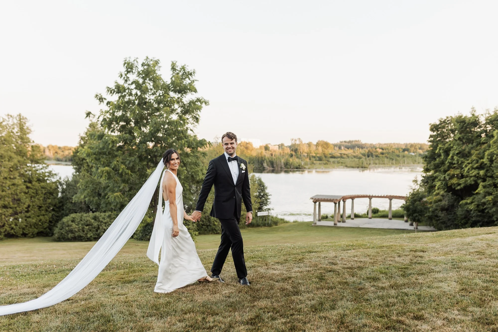 wedding-photography-couple-bellcroft- estate-147.jpg