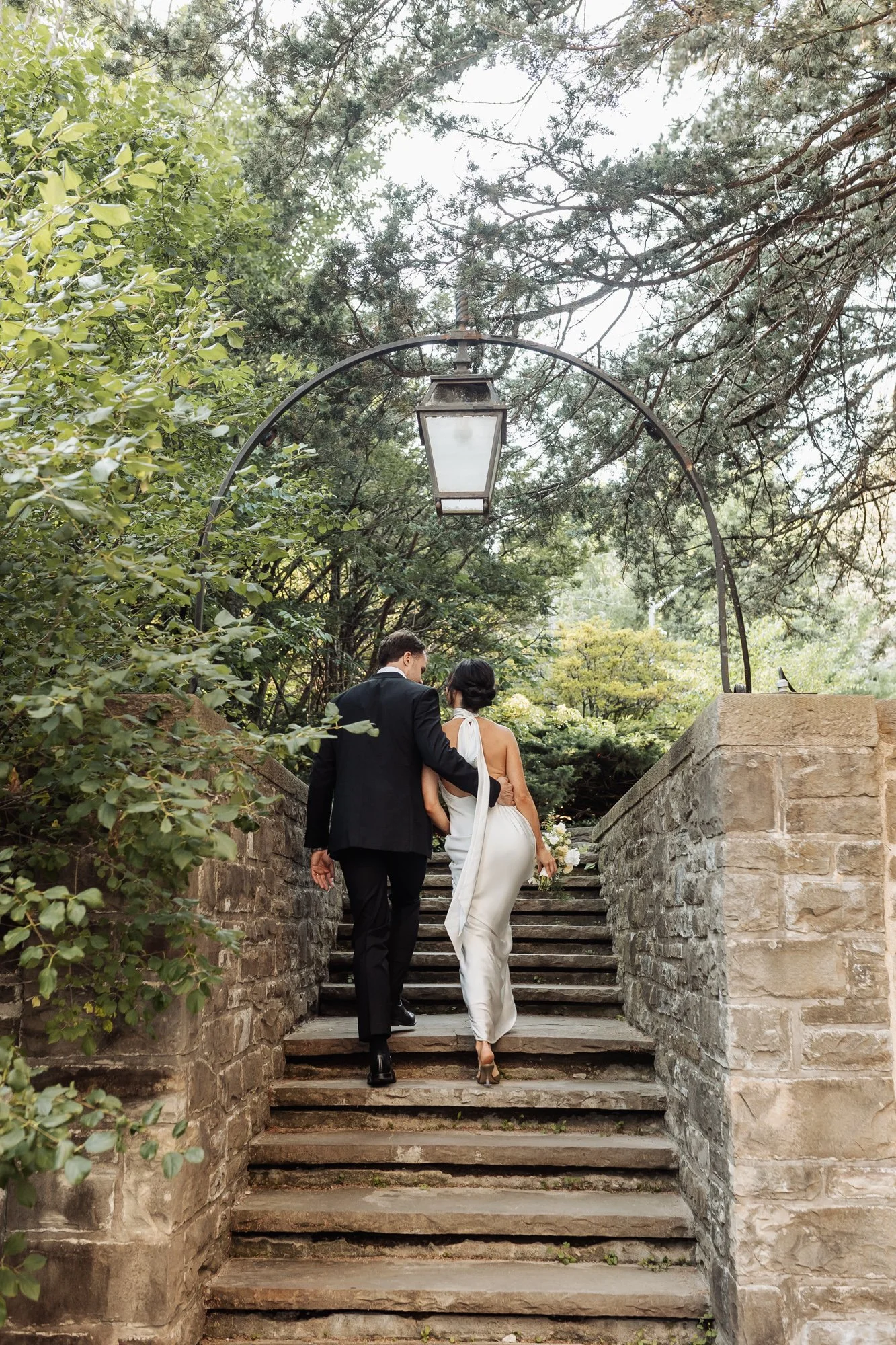 wedding-photography-couple-bellcroft- estate-96.jpg