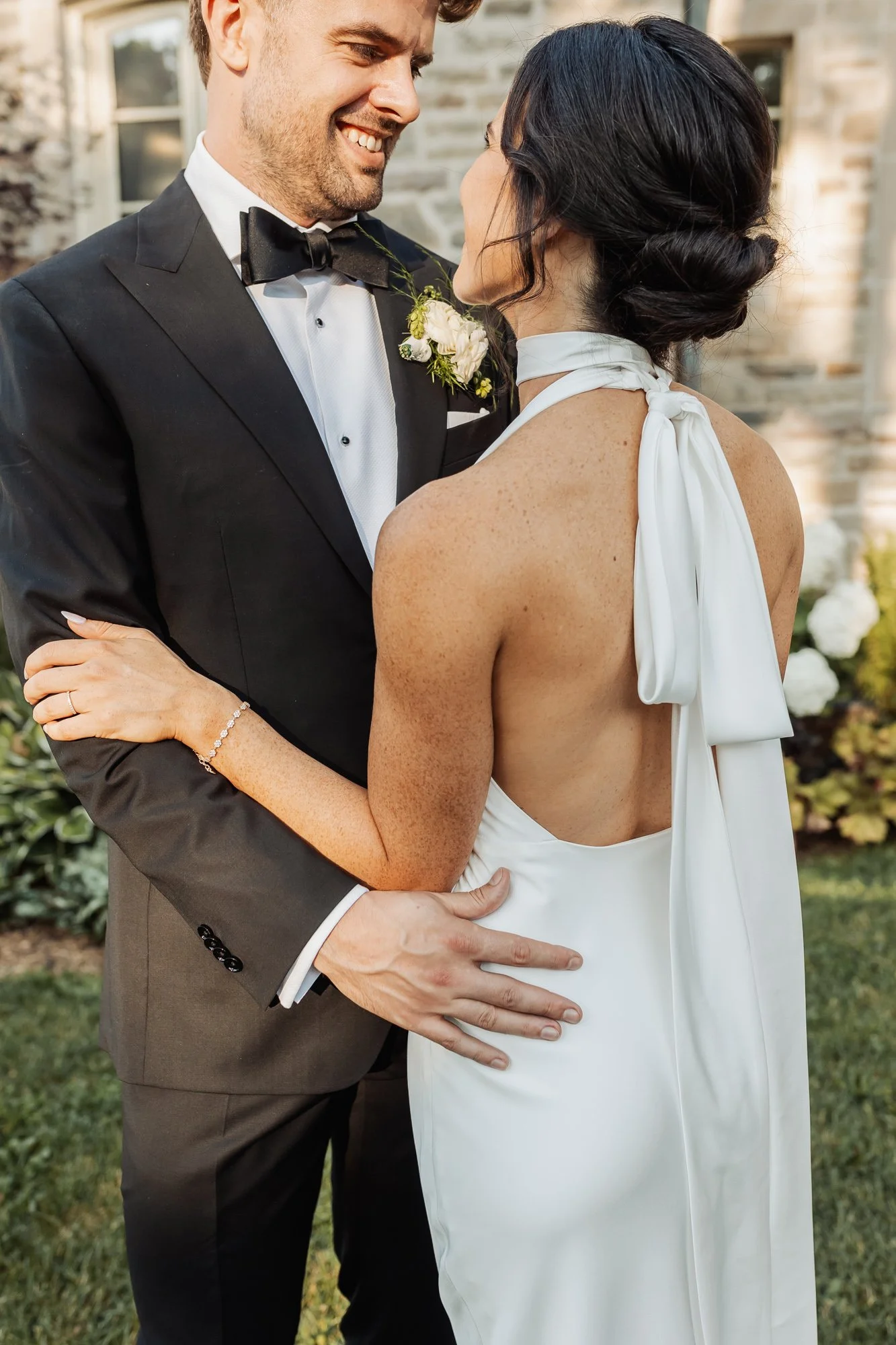 wedding-photography-couple-bellcroft- estate-112.jpg