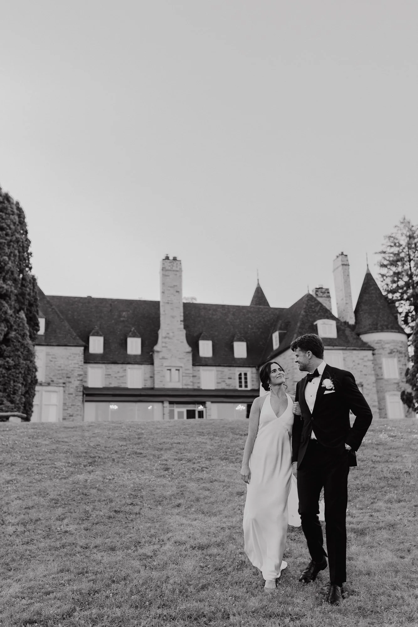 wedding-photography-couple-bellcroft- estate-151.jpg